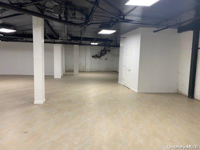 #12 photo, 190-01 Hollis Avenue, クイーンズ区 Hollis , NY 11423