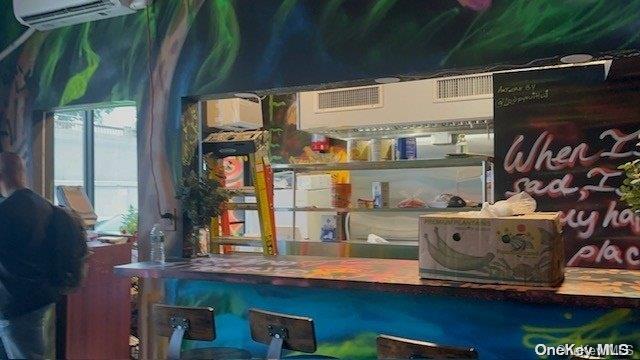 #6 photo, 190-01 Hollis Avenue, クイーンズ区 Hollis , NY 11423