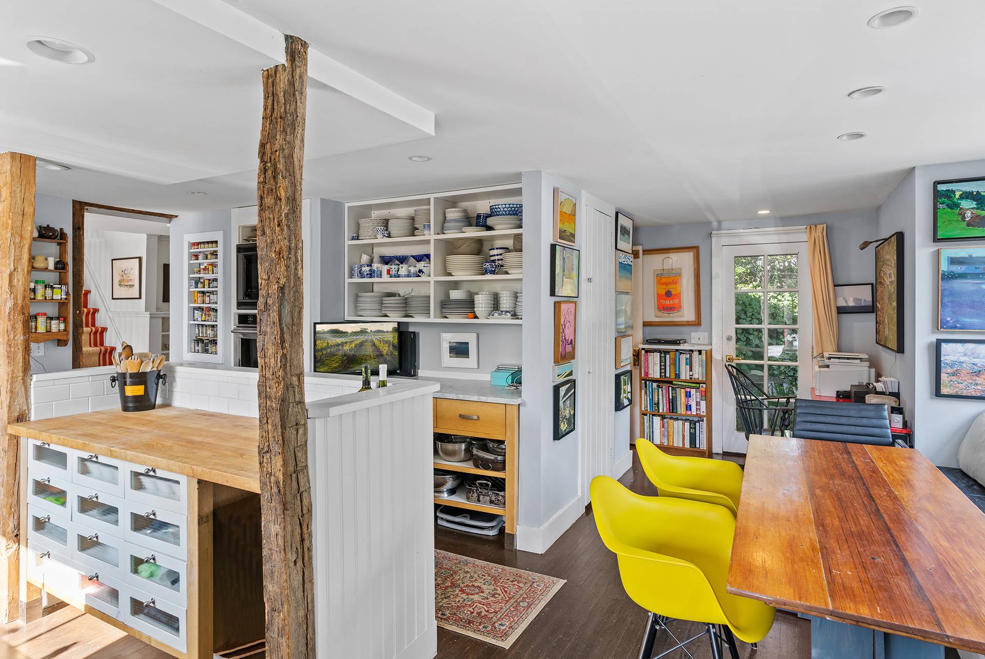 #10 photo, 28 Bowden Square, サフォーク郡 Southampton , NY 11968