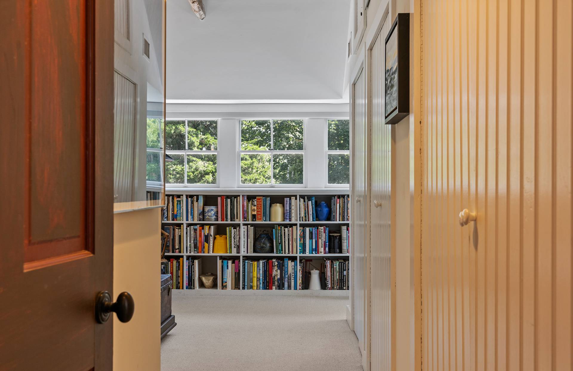 #14 photo, 28 Bowden Square, サフォーク郡 Southampton , NY 11968