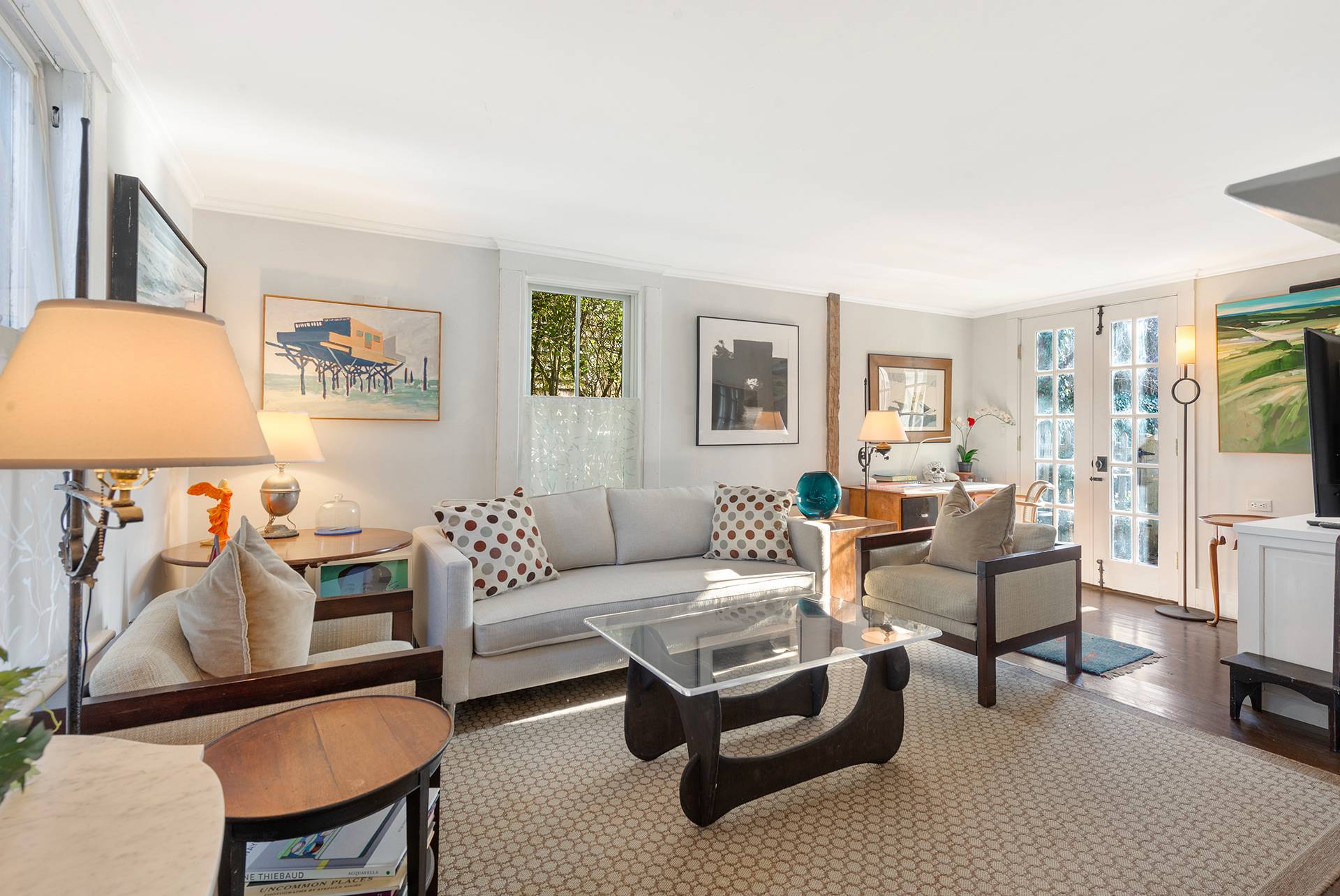 #4 photo, 28 Bowden Square, サフォーク郡 Southampton , NY 11968