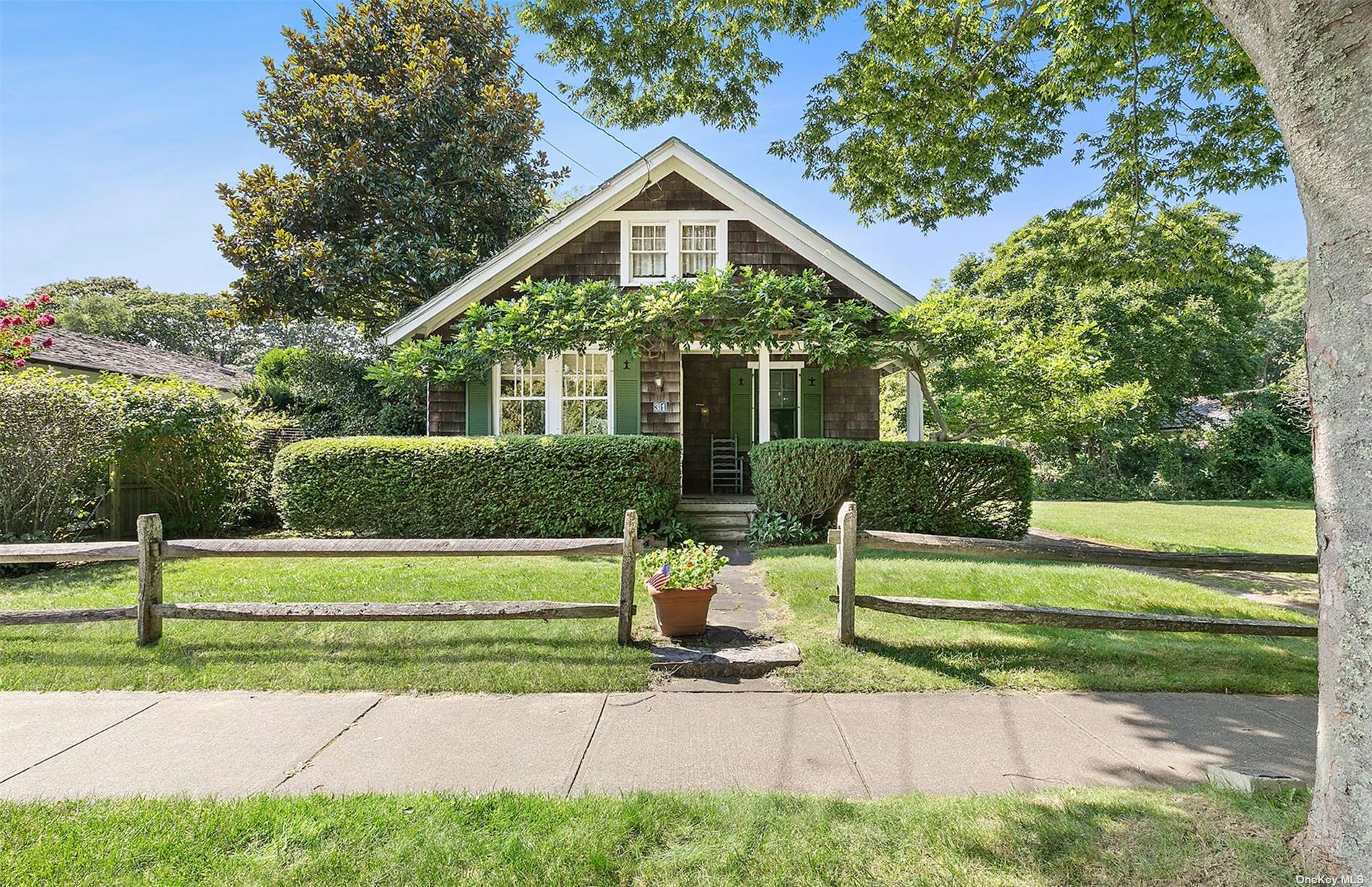 #1 photo, 31 Church Street, 東長島 汉普顿 East Hampton , NY 11937