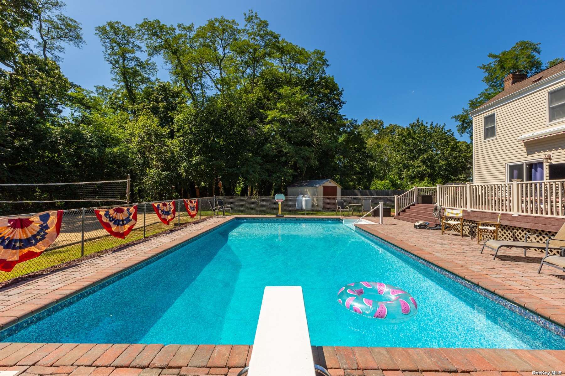 #1 photo, 23 Josica Drive, 東長島 Aquebogue , NY 11931