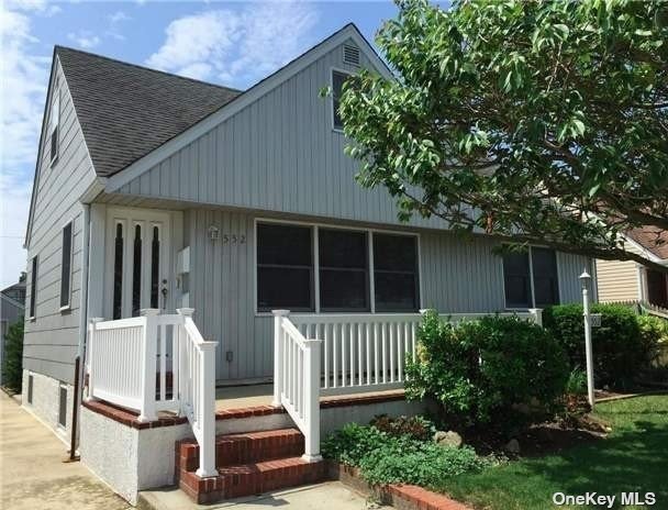 #1 photo, 552 W Market Street, 长岛 长滩 Long Beach , NY 11561