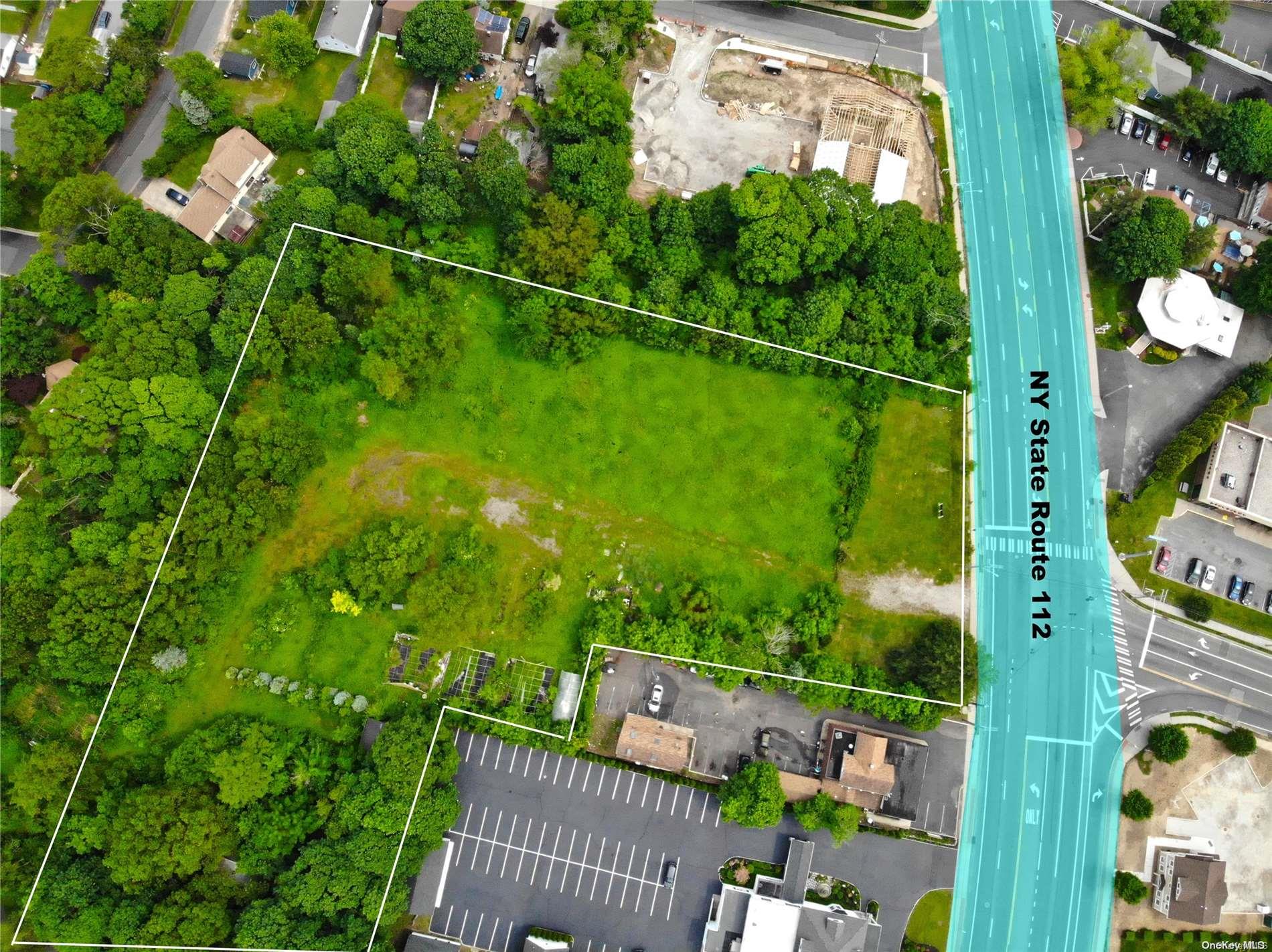 #10 photo, 527/529 Route 112, サフォーク郡 Port Jefferson Station , NY 11776