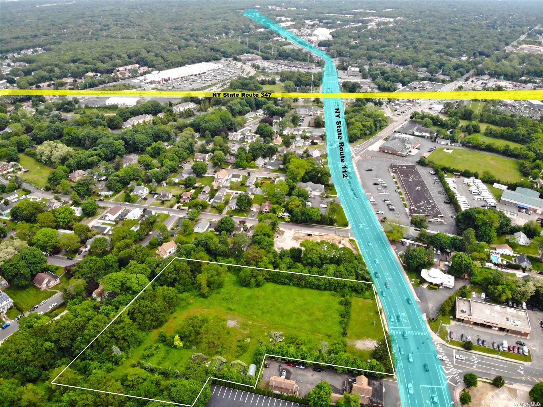 #8 photo, 527/529 Route 112, サフォーク郡 Port Jefferson Station , NY 11776