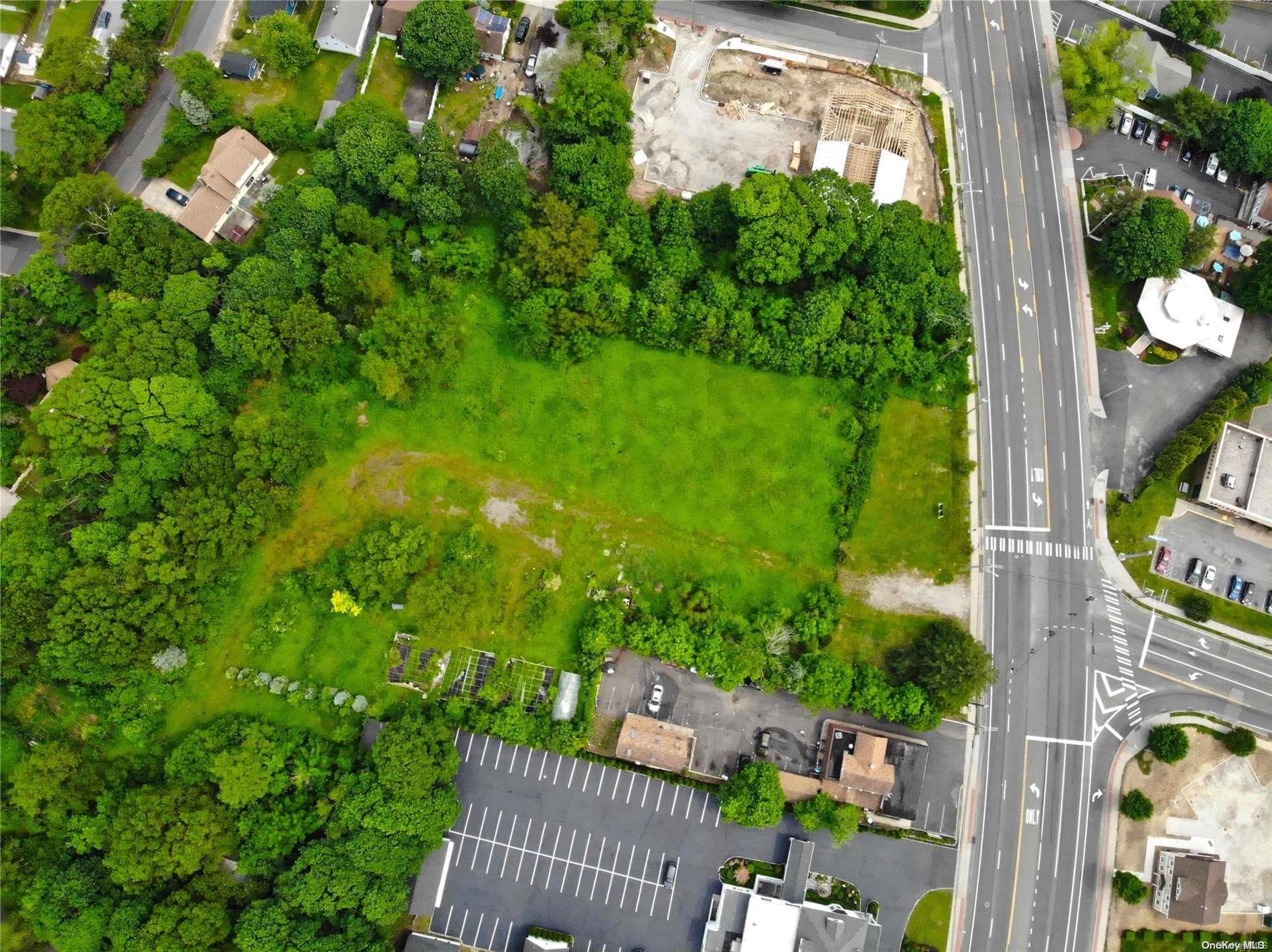 #9 photo, 527/529 Route 112, サフォーク郡 Port Jefferson Station , NY 11776