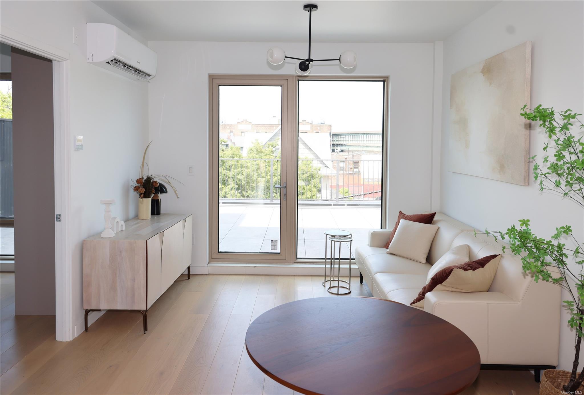 #5 photo, 1548 72nd Street, Brooklyn , NY 11228