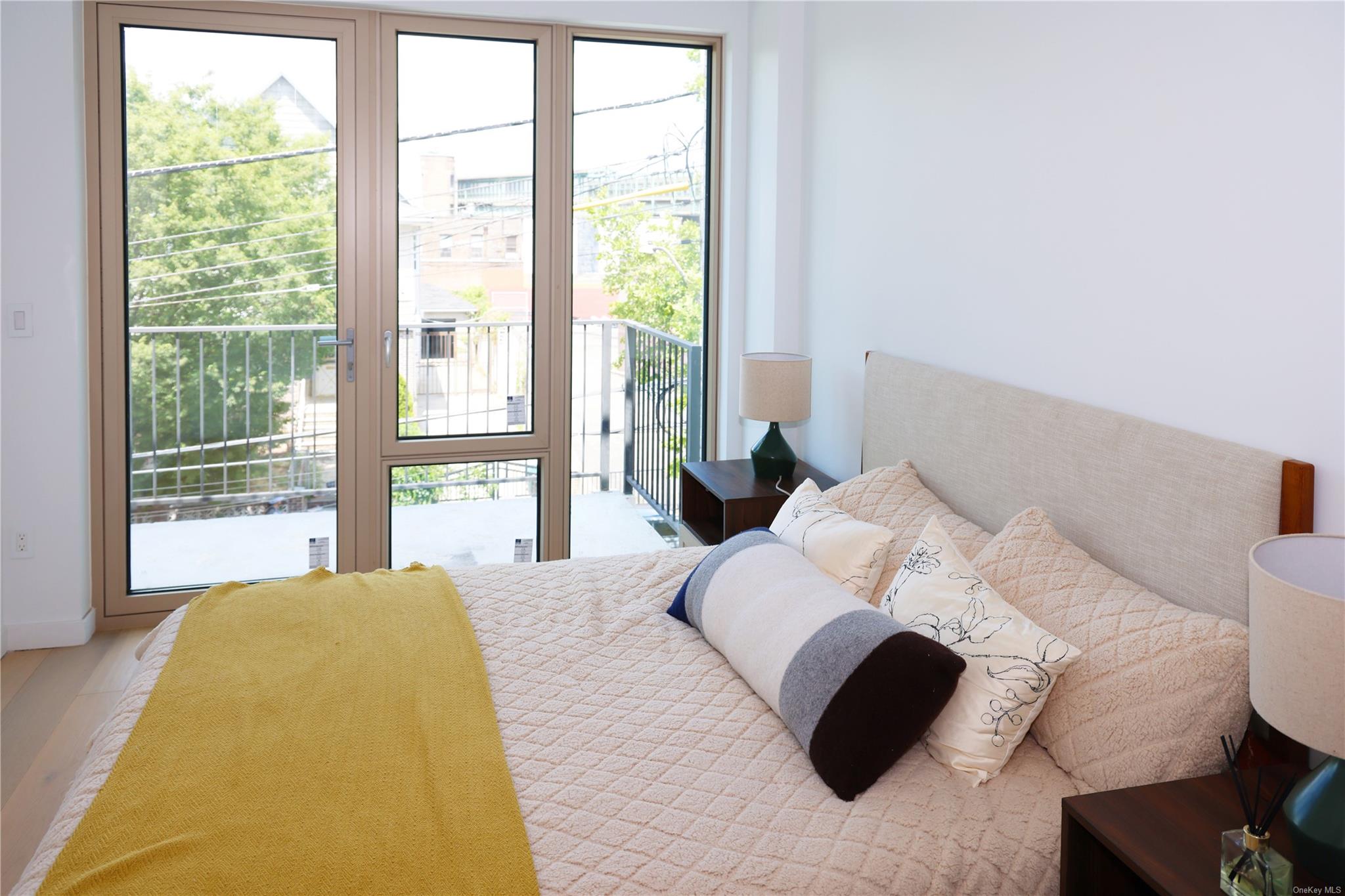 #6 photo, 1548 72nd Street, Brooklyn , NY 11228