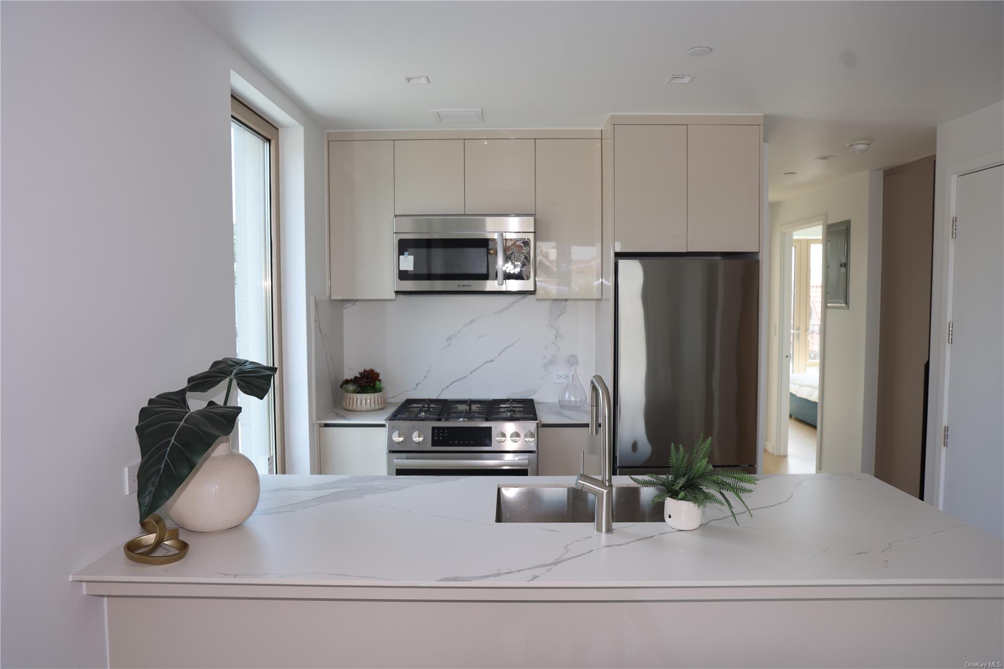 #9 photo, 1548 72nd Street, Brooklyn , NY 11228