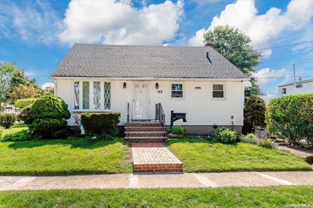 #1 photo, 149 Guenther Avenue, 长岛 Valley Stream , NY 11580