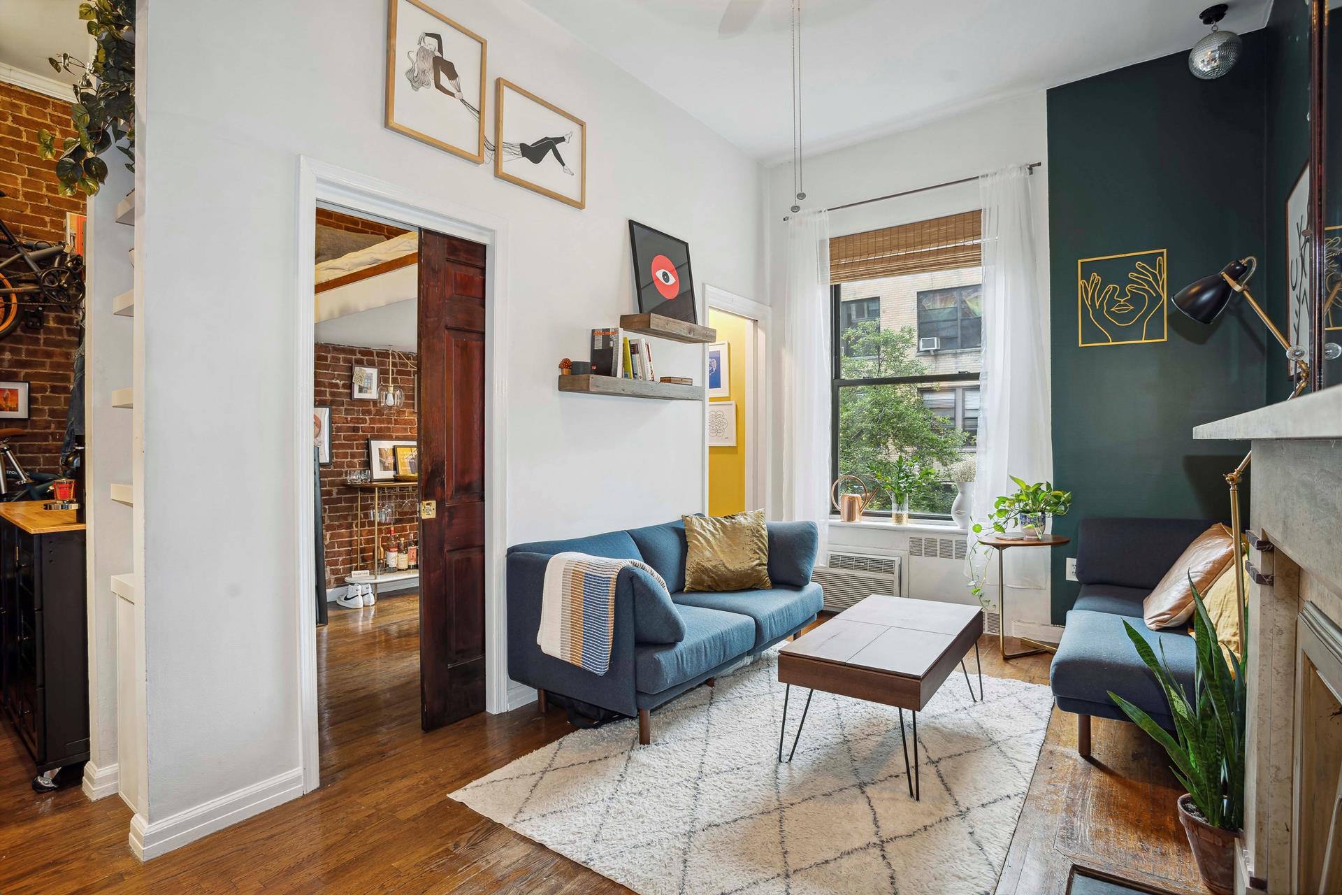 #1 photo, 156 West 73rd Street 4R, 曼哈顿 上西城 UWS , NY 10023