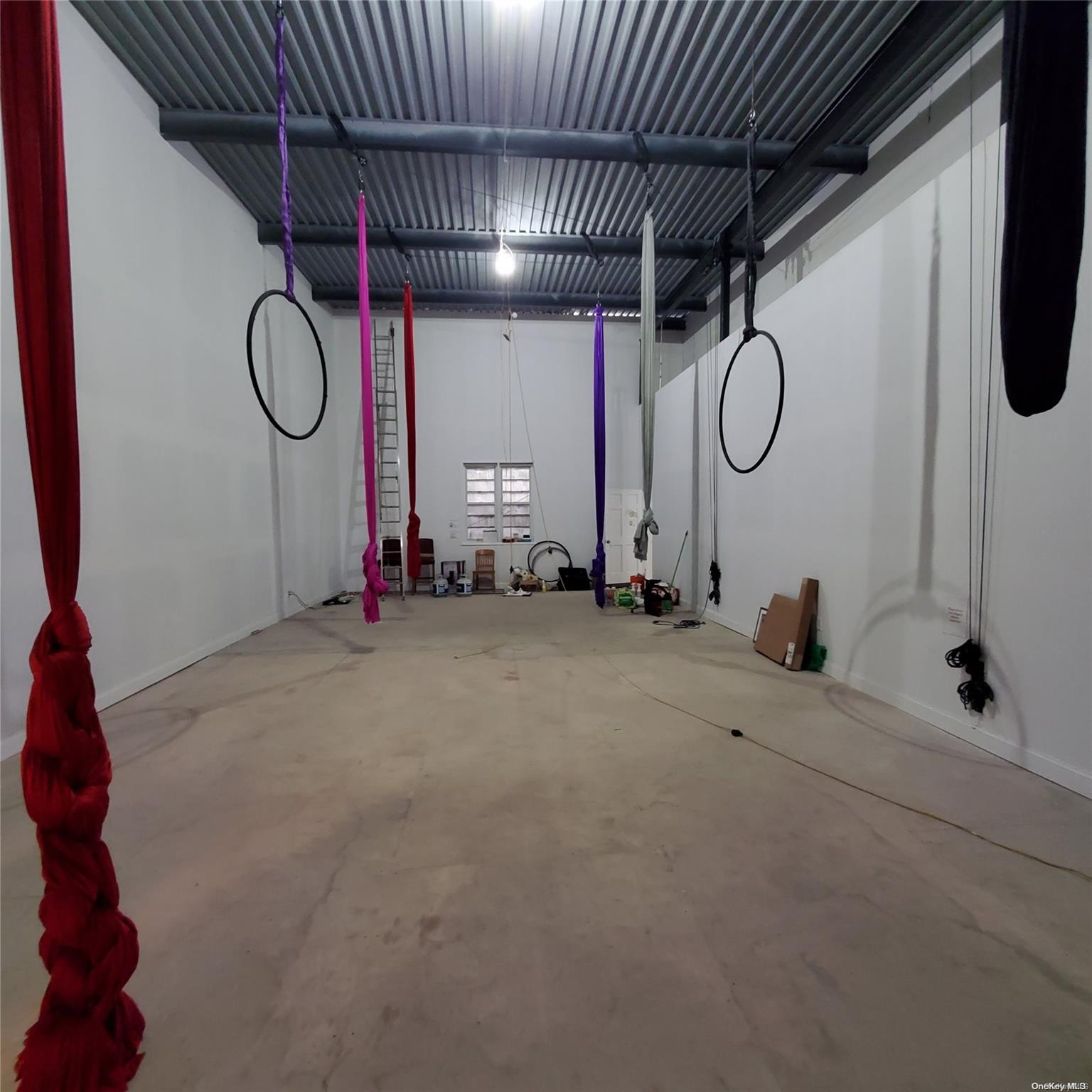 #8 photo, 110-01 15 Avenue, クイーンズ区 College Point , NY 11356