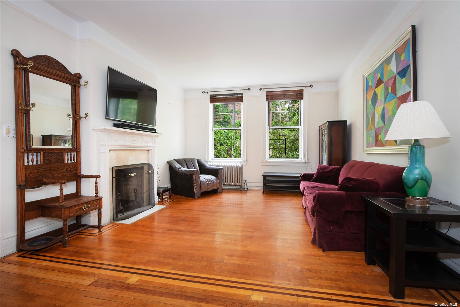 #1 photo, 35-13 76 Street, 皇后区 杰克逊高地 Jackson Heights , NY 11372