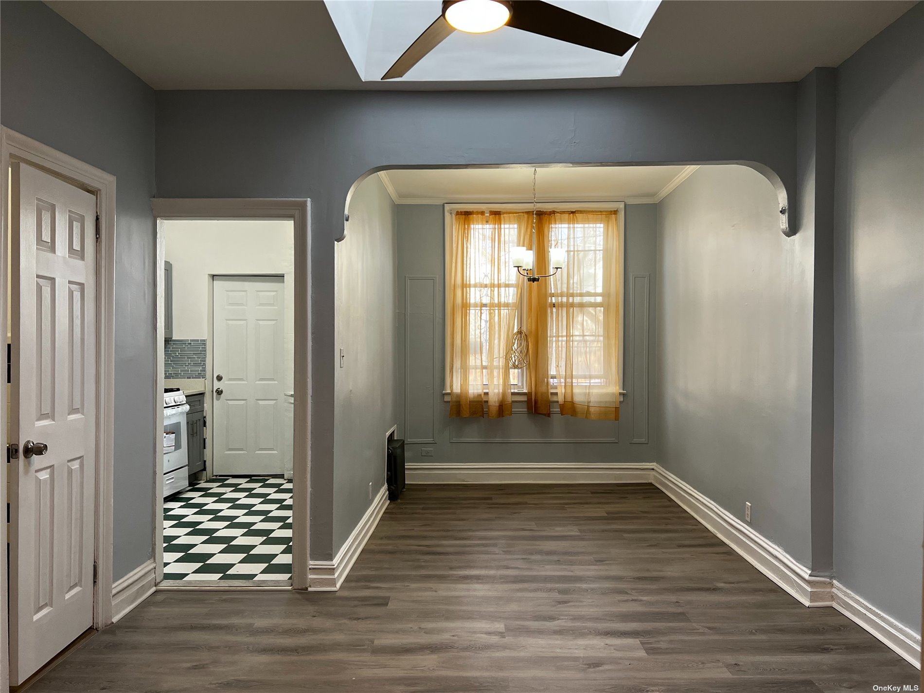 #1 photo, 19817 Hollis Ave, 皇后区 Saint Albans , NY 11412