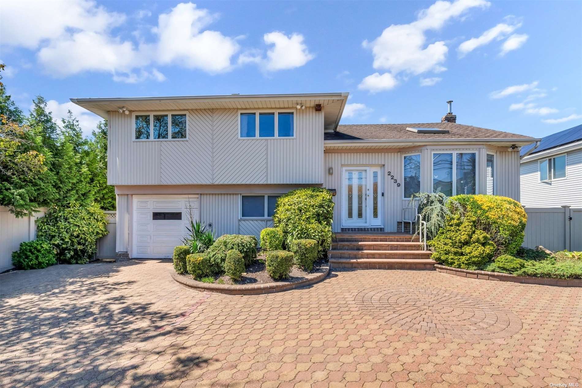 #1 photo, 2239 Legion Street, ナッソー郡 Bellmore , NY 11710