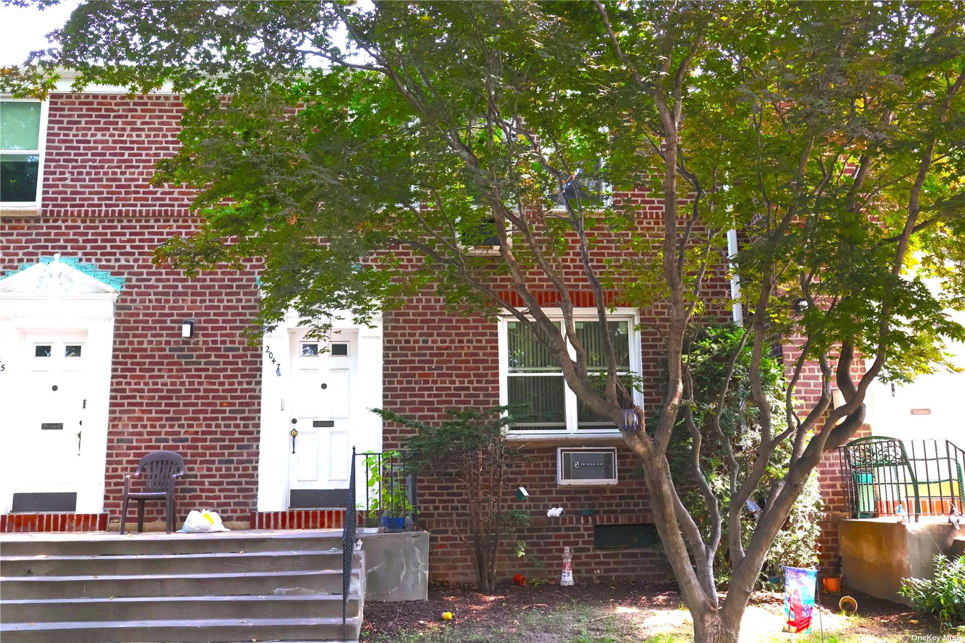 #1 photo, 2047 E 57th Street, ব্রুকলিন Old Mill Basin , NY 11234