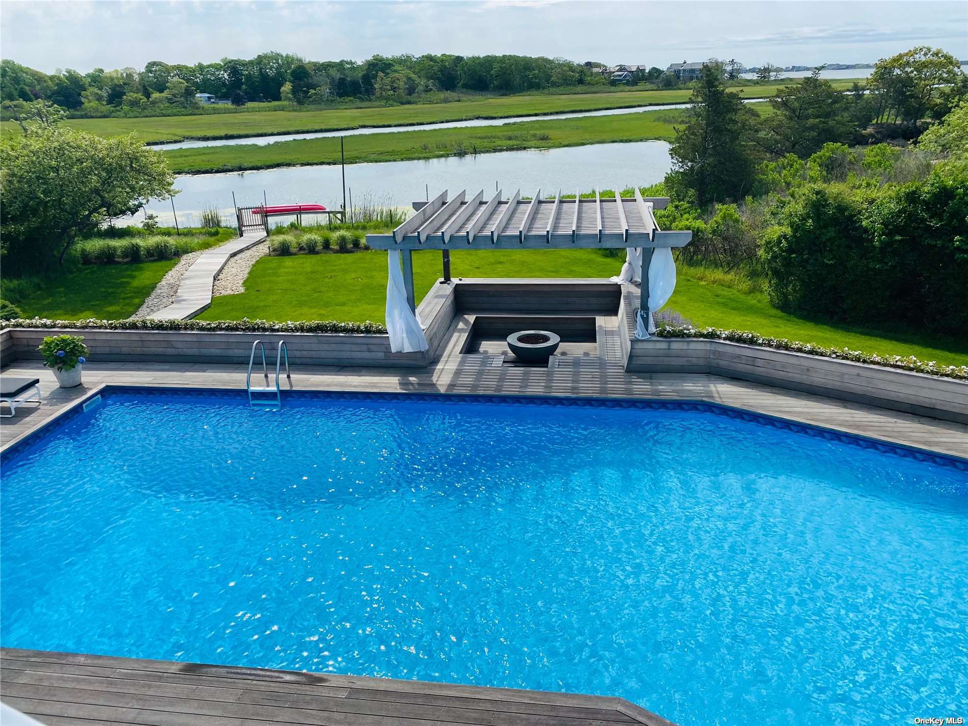 #1 photo, 30 Tanners Neck Lane, 东长岛 汉普顿 Westhampton , NY 11977