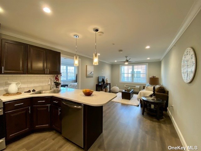 #1 photo, 168 Fulton Street, 长岛 Farmingdale , NY 11735