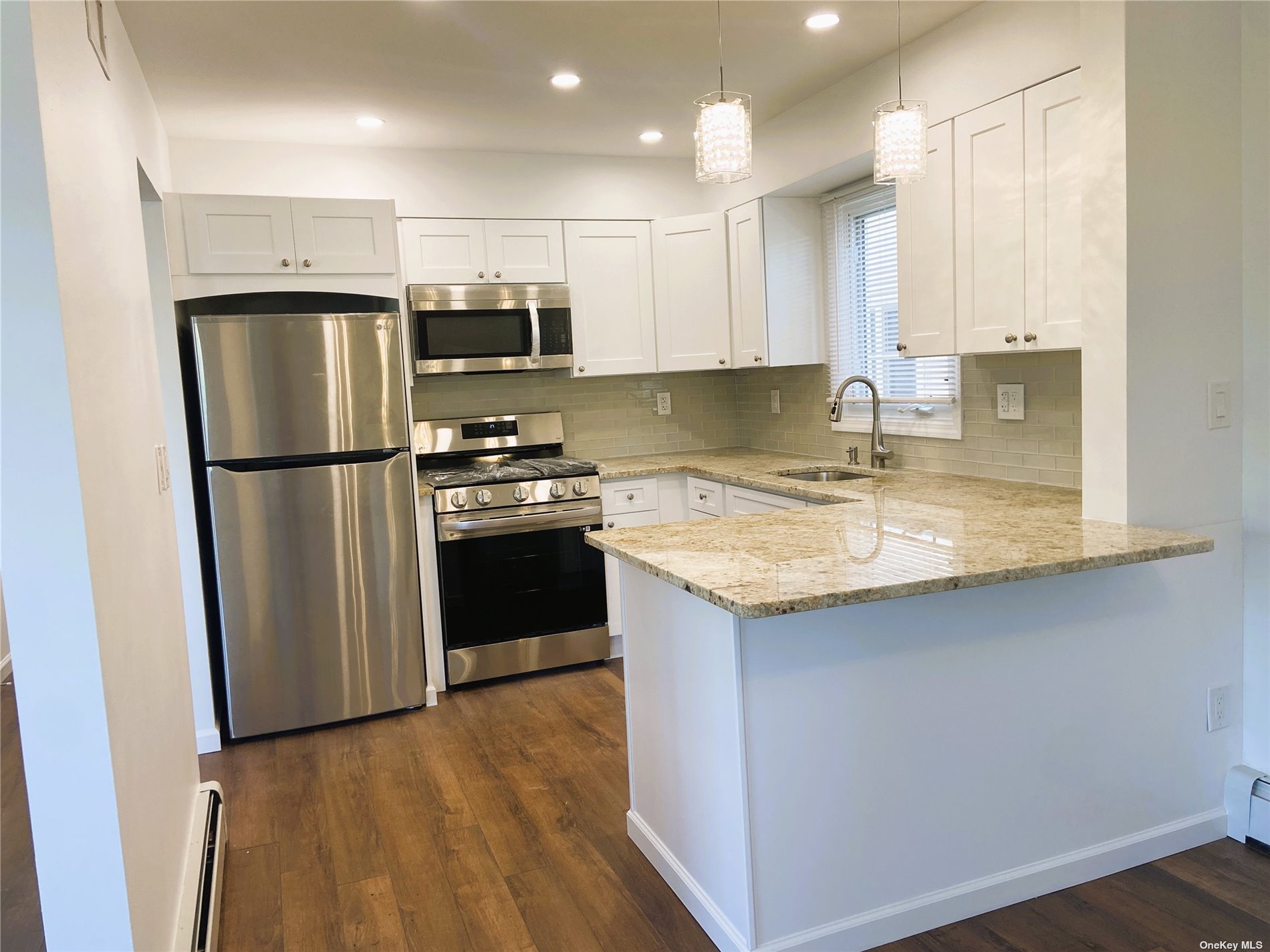 #1 photo, 473 Franklin Boulevard, 长岛 长滩 Long Beach , NY 11561