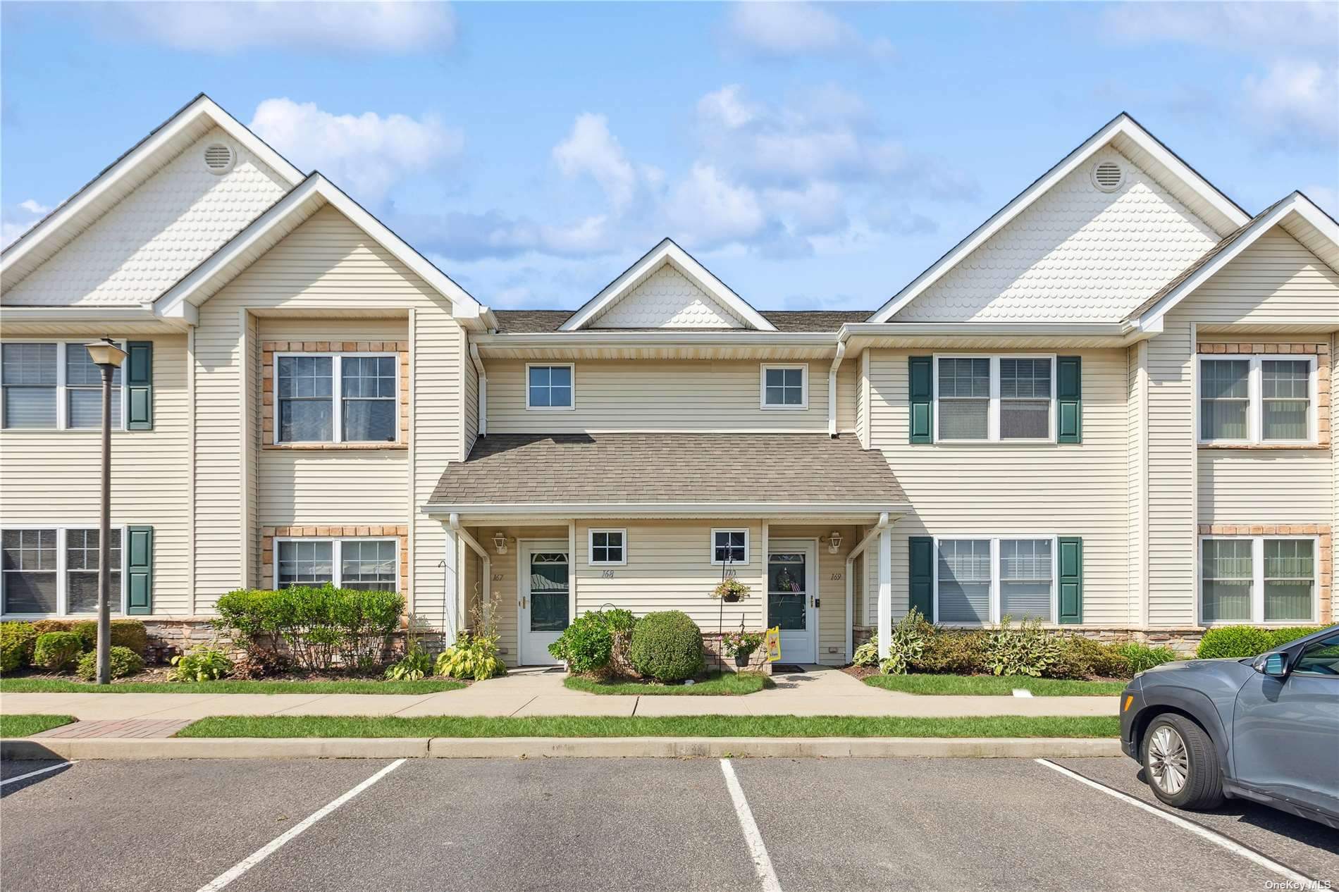 #1 photo, 167 Morley Circle, 东长岛 梅尔维尔 Melville , NY 11747