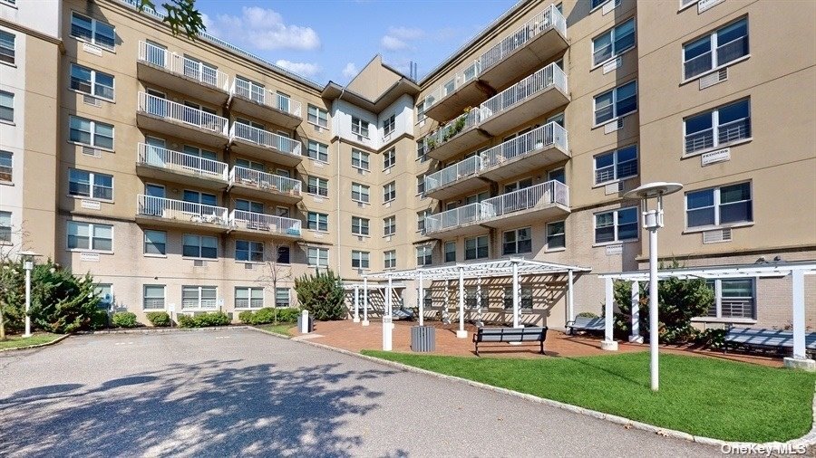 #1 photo, 260 Beach 81st Street, 皇后区 Rockaway Beach , NY 11693