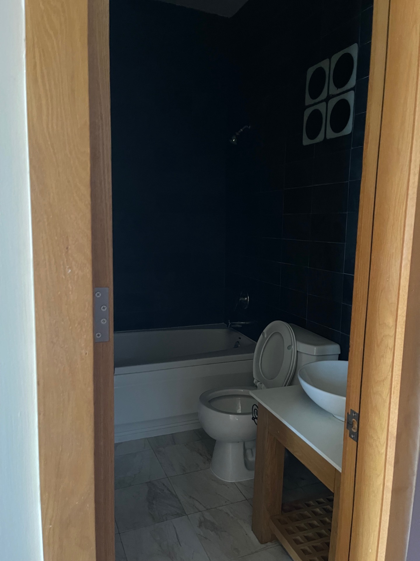 #7 photo, 477  St Marks, #202, 史丹頓島 Staten Island , NY 10301