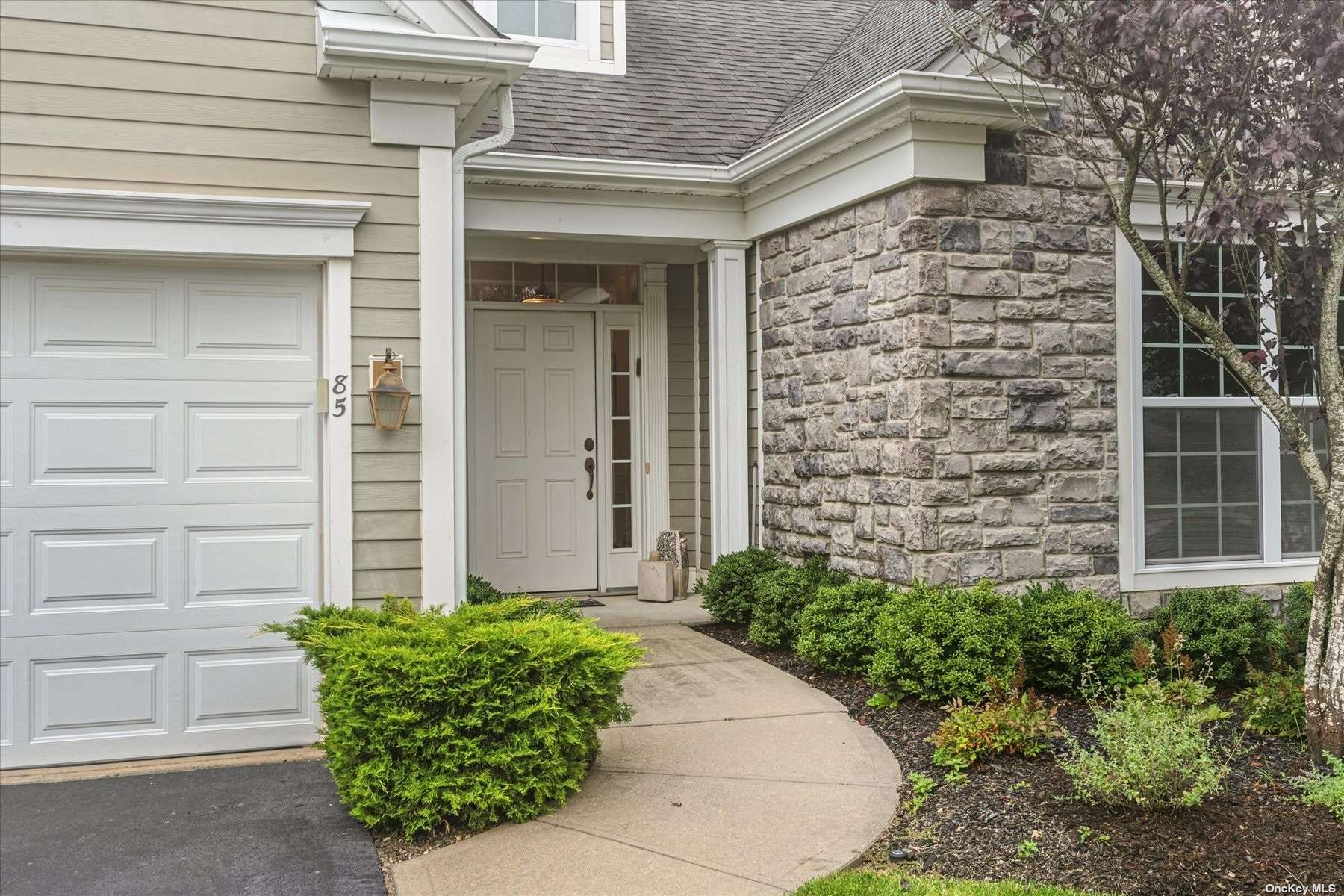 #1 photo, 85 Samantha Circle, 東長島 汉普顿 Westhampton , NY 11977