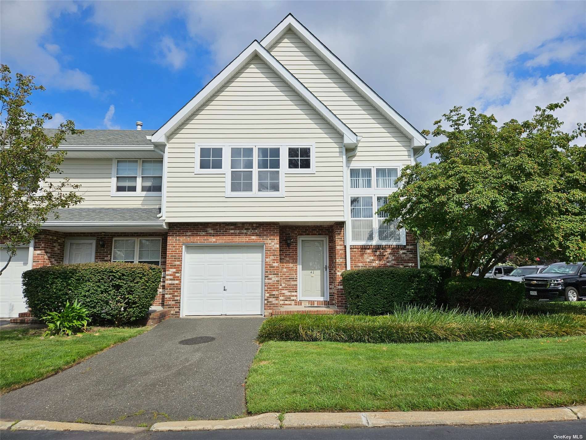 #1 photo, 41 Maple Wing Boulevard, Central Islip , NY 11722