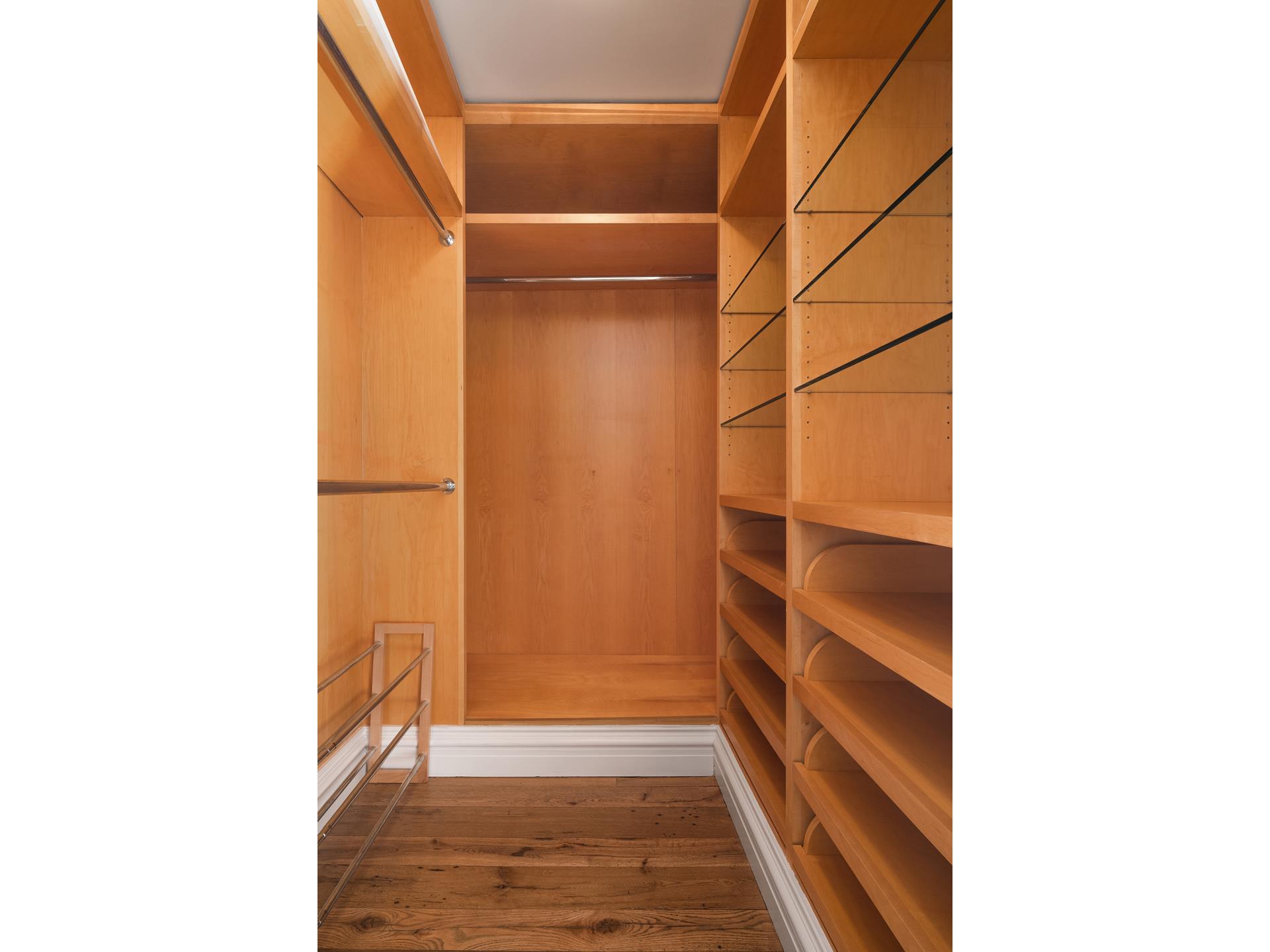 #15 photo, 641 5TH Avenue, マンハッタン Midtown East , NY 10022