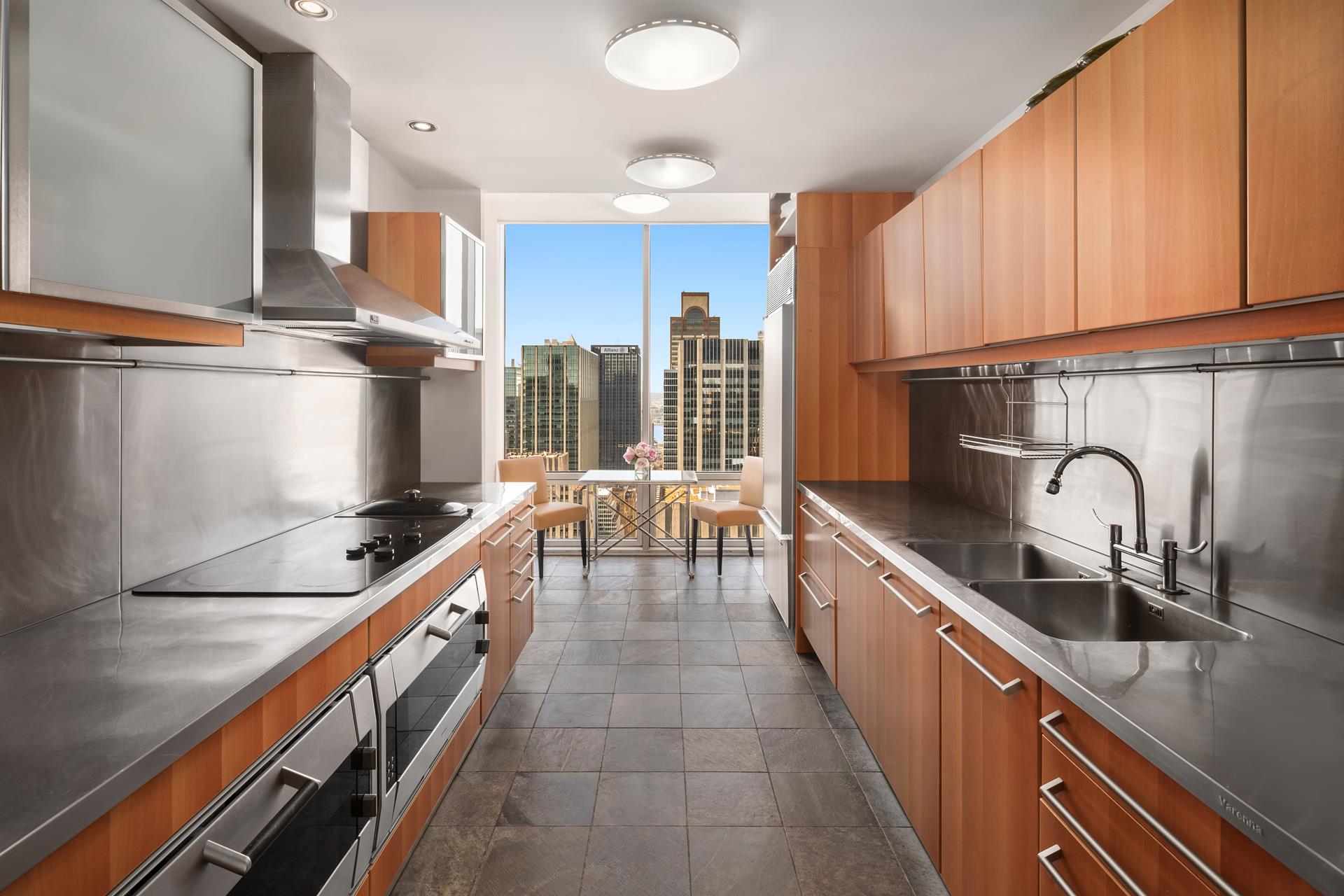 #4 photo, 641 5TH Avenue, マンハッタン Midtown East , NY 10022
