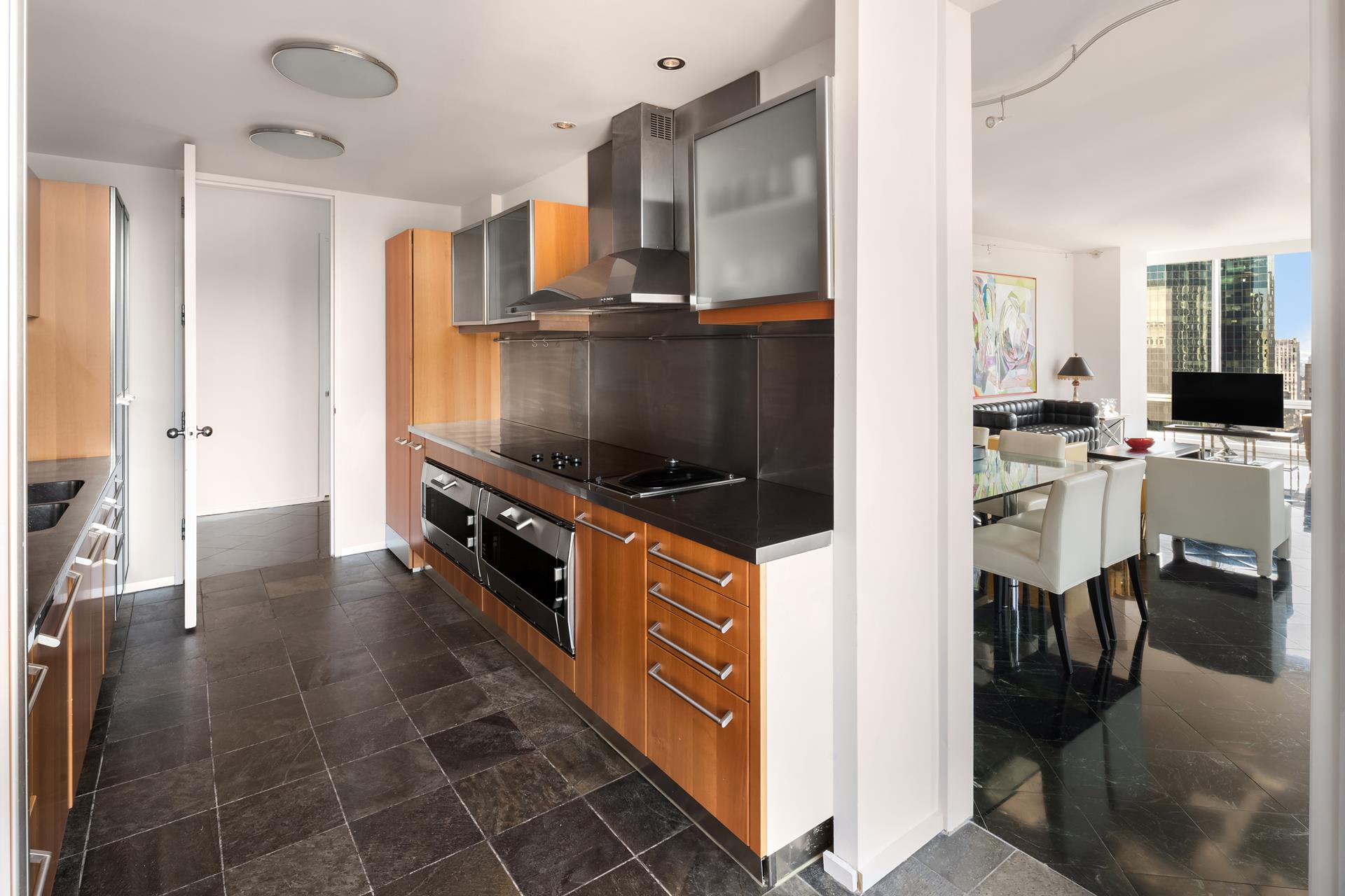 #9 photo, 641 5TH Avenue, マンハッタン Midtown East , NY 10022