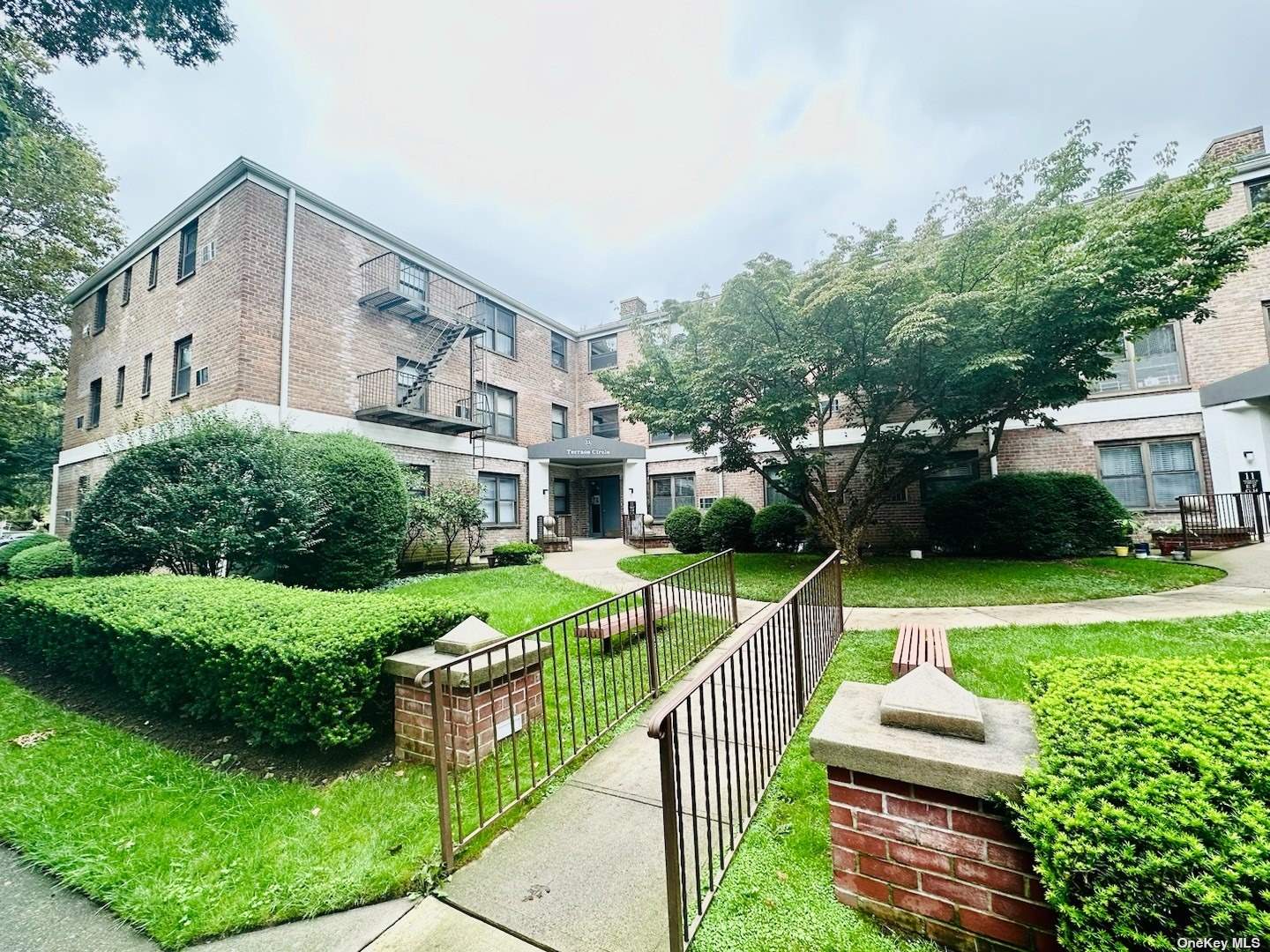 #1 photo, 11 Terrace Circle, 长岛 大颈 Great Neck , NY 11021