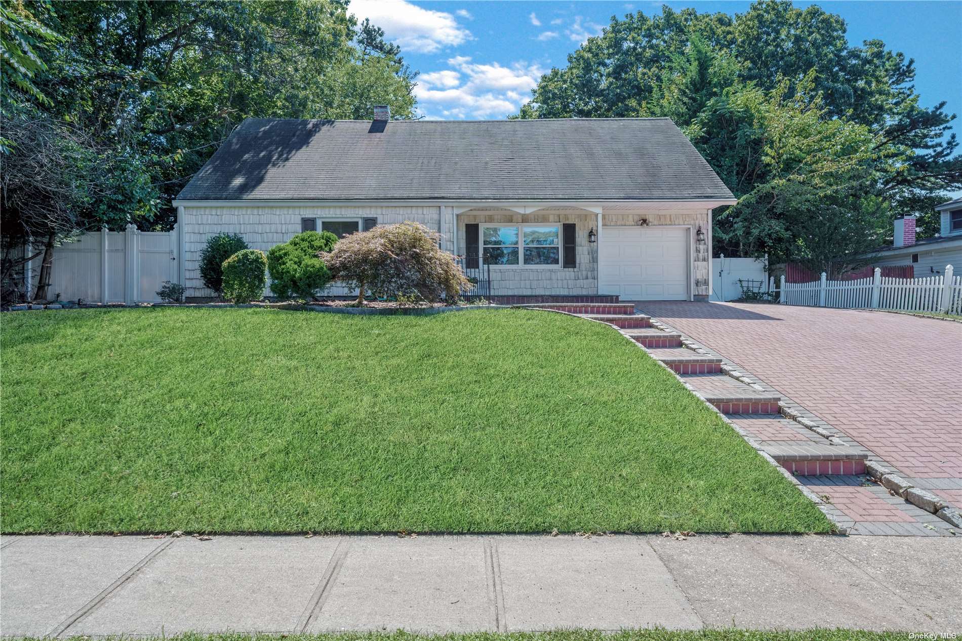 #1 photo, 52 Oneida Avenue, Selden , NY 11784