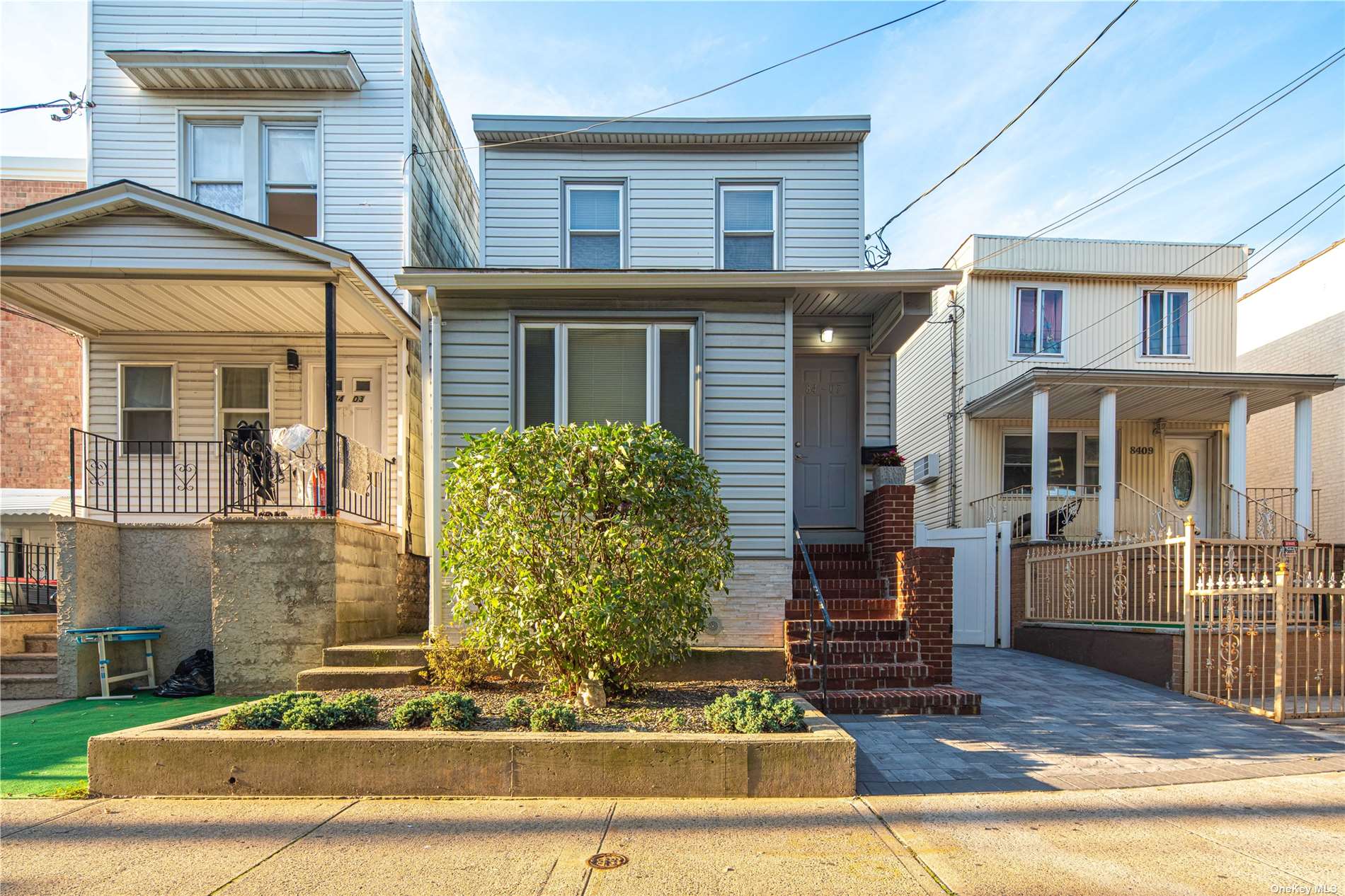 #1 photo, 84-07 Liberty Avenue, Ozone Park , NY 11417