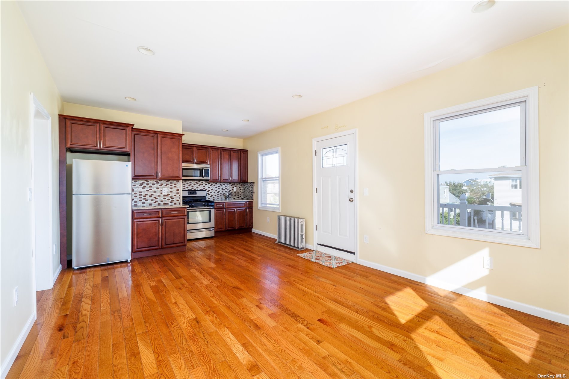 #1 photo, 128 W Market Street, 长岛 长滩 Long Beach , NY 11561