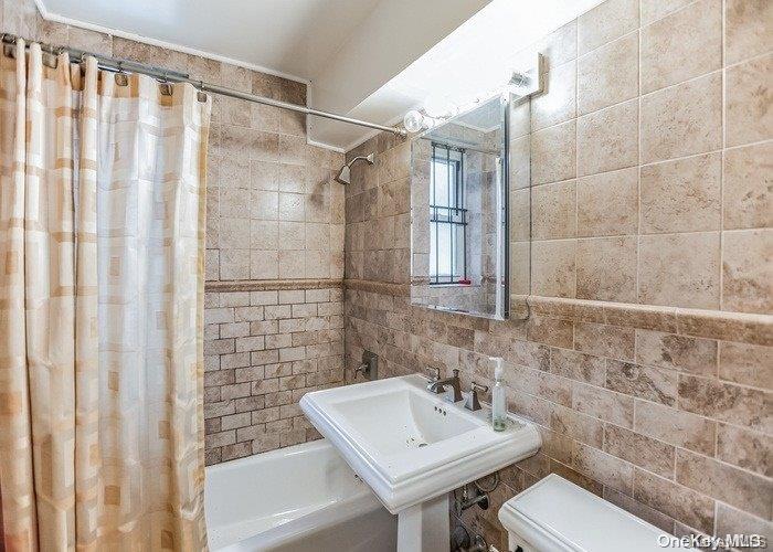 #9 photo, 18-70 211 Street, Bayside , NY 11360