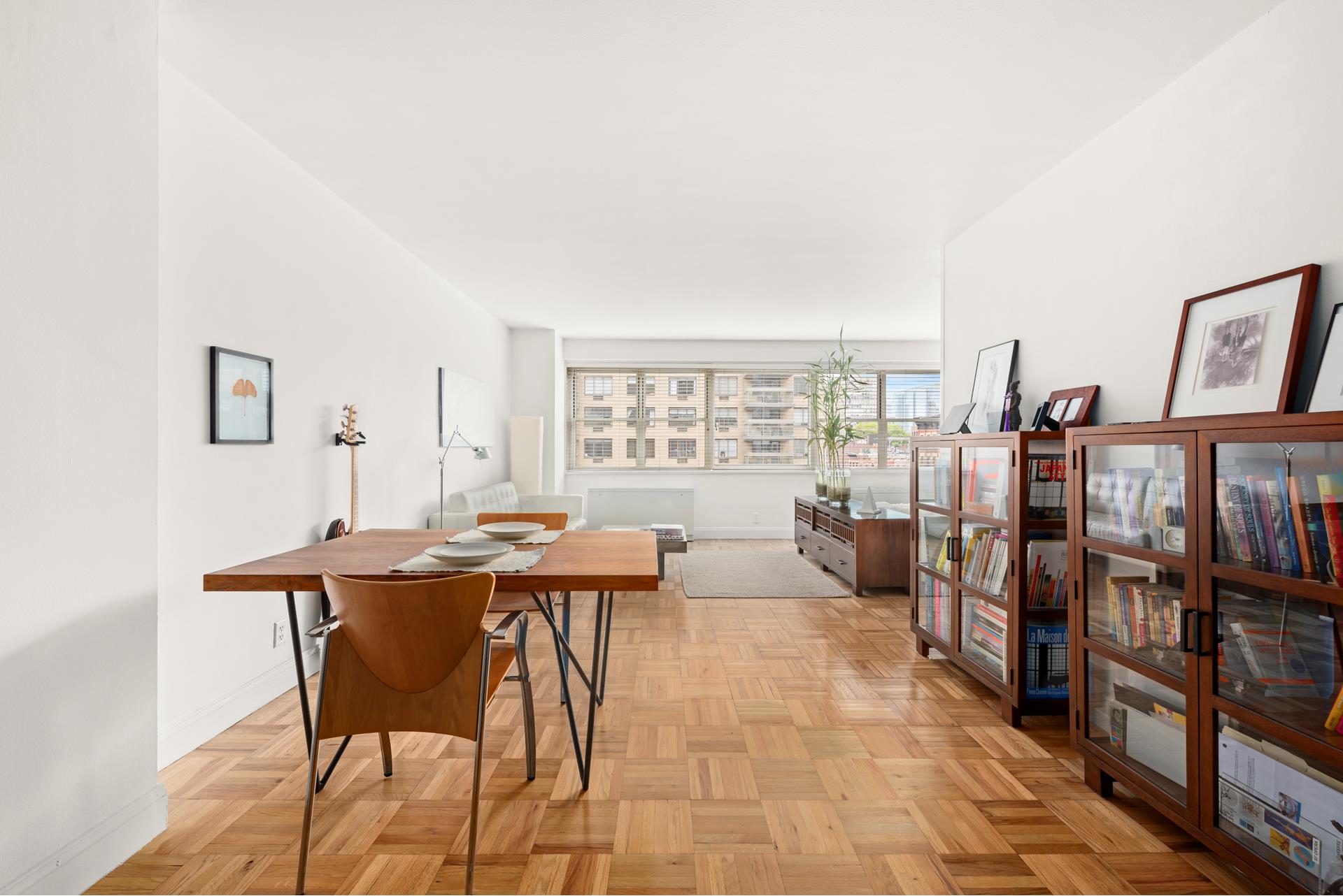 #1 photo, 165 E 32ND Street, 曼哈顿 基普斯湾 Kips Bay , NY 10016