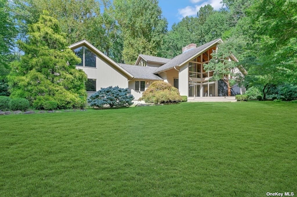 #1 photo, 176 Sunset Road, Oyster Bay Cove , NY 11771