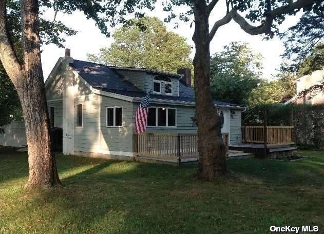 #1 photo, 15 Memorial Boulevard, 东长岛 East Moriches , NY 11940