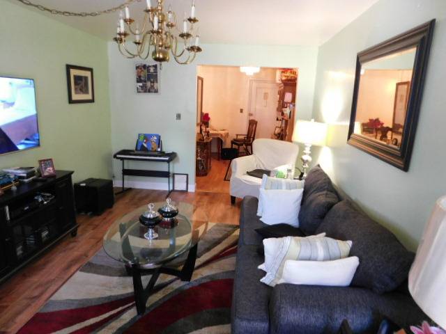 #2 photo, 3231 Barker Ave, #LD, ブロンクス区 East Bronx , NY 10467