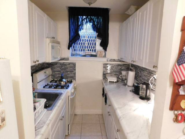 #6 photo, 3231 Barker Ave, #LD, ブロンクス区 East Bronx , NY 10467