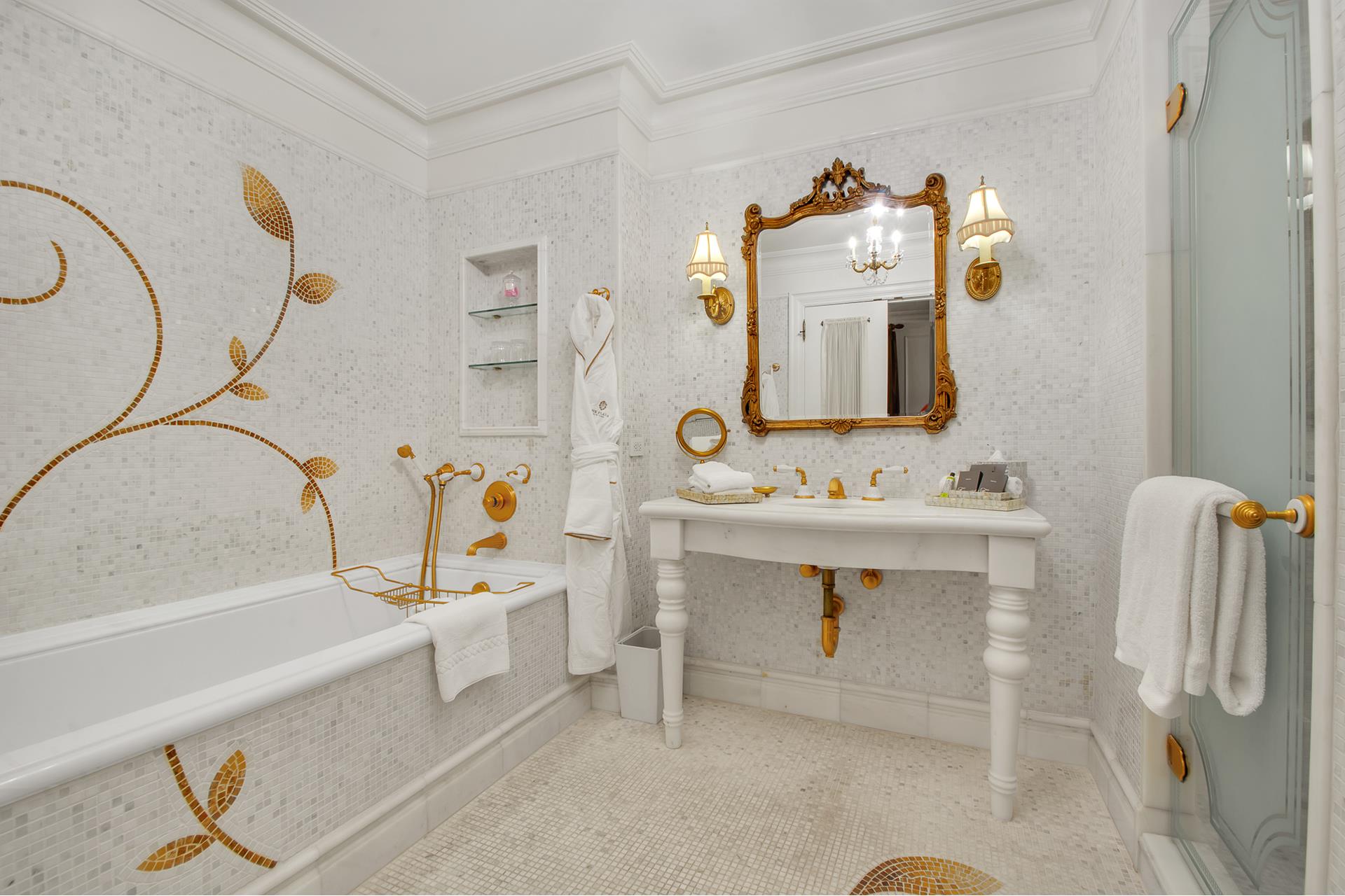 #19 photo, 1 CENTRAL Park S, マンハッタン Central Park South , NY 10019