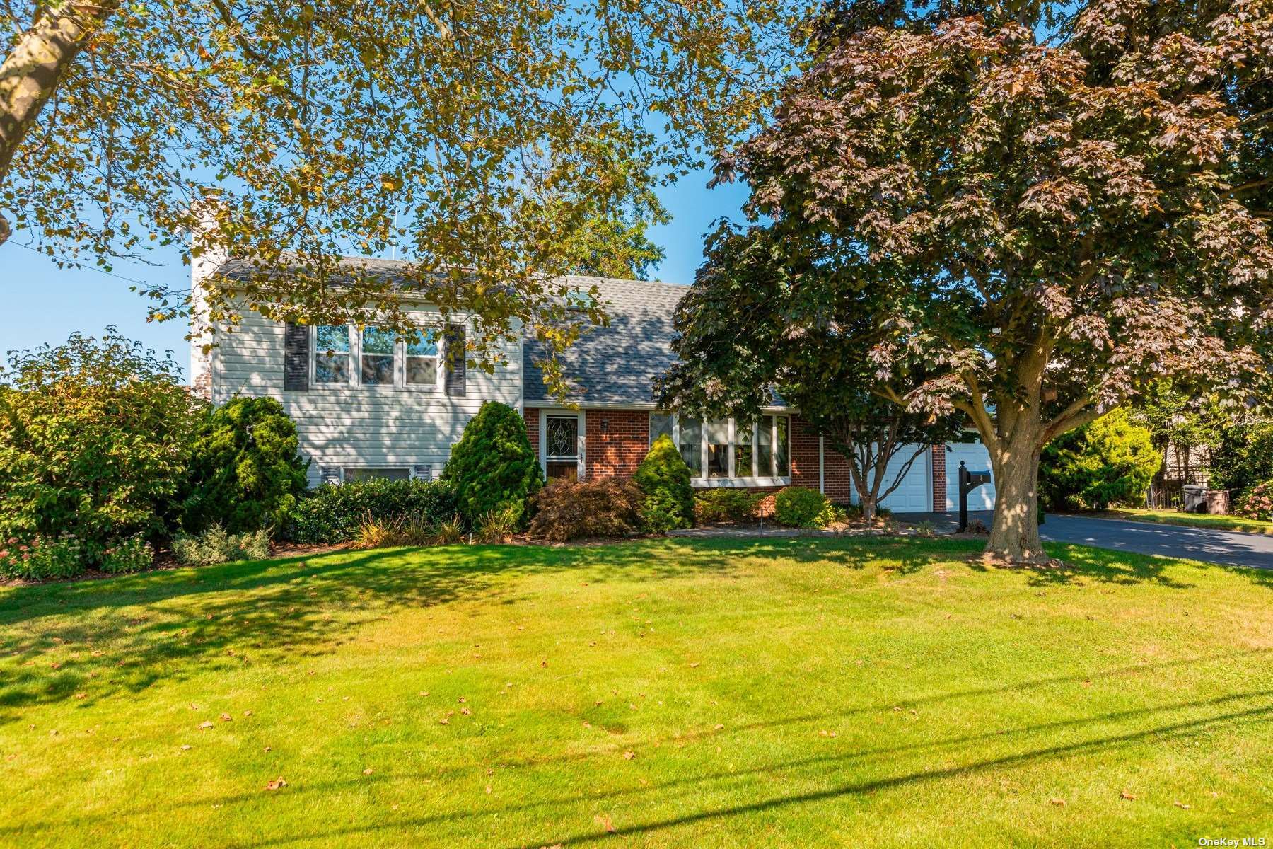 #1 photo, 8 Davison Lane, 东长岛 西艾斯利普 West Islip , NY 11795