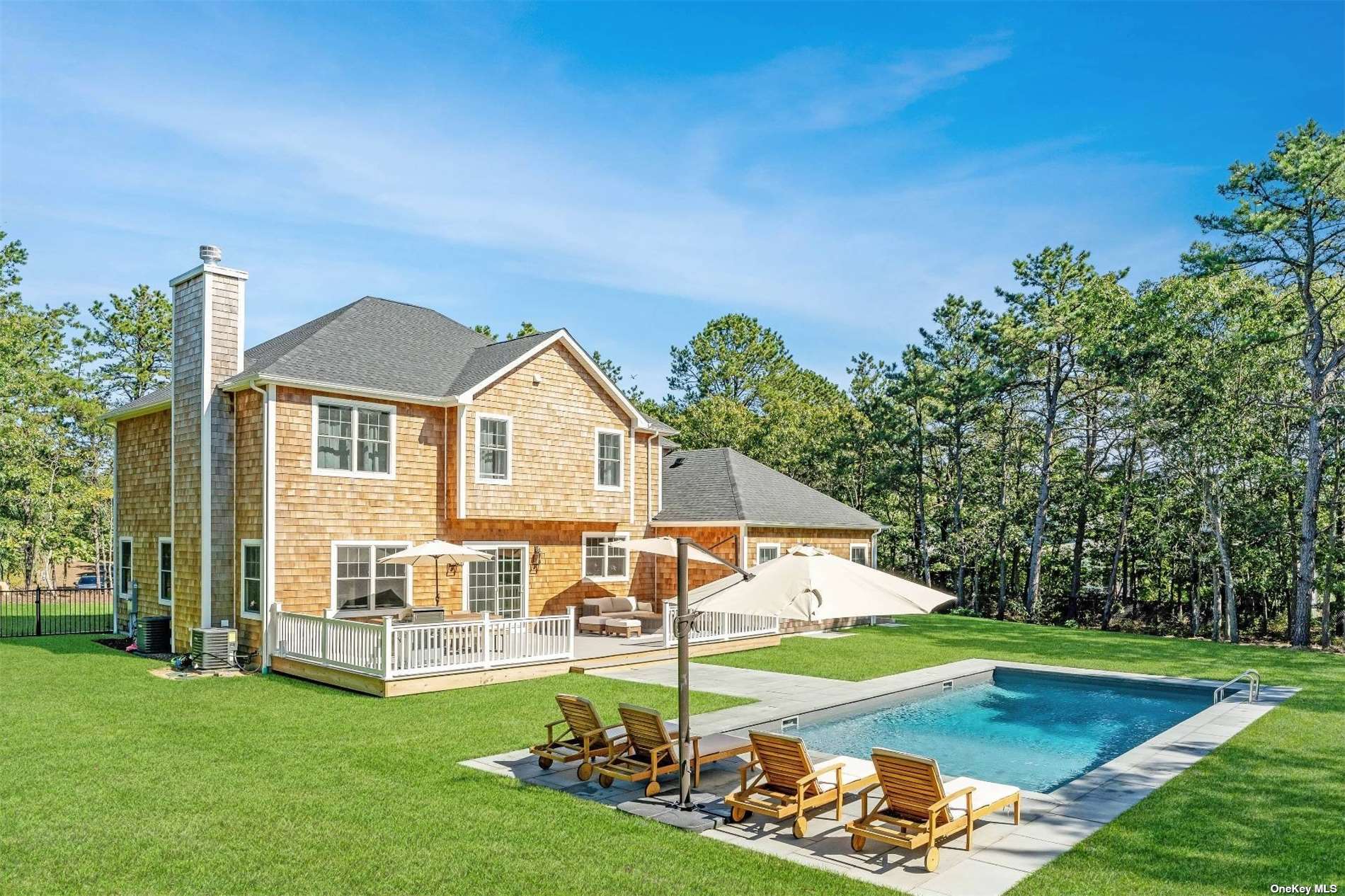 #1 photo, 6 Clara Drive, 东长岛 汉普顿 East Quogue , NY 11942