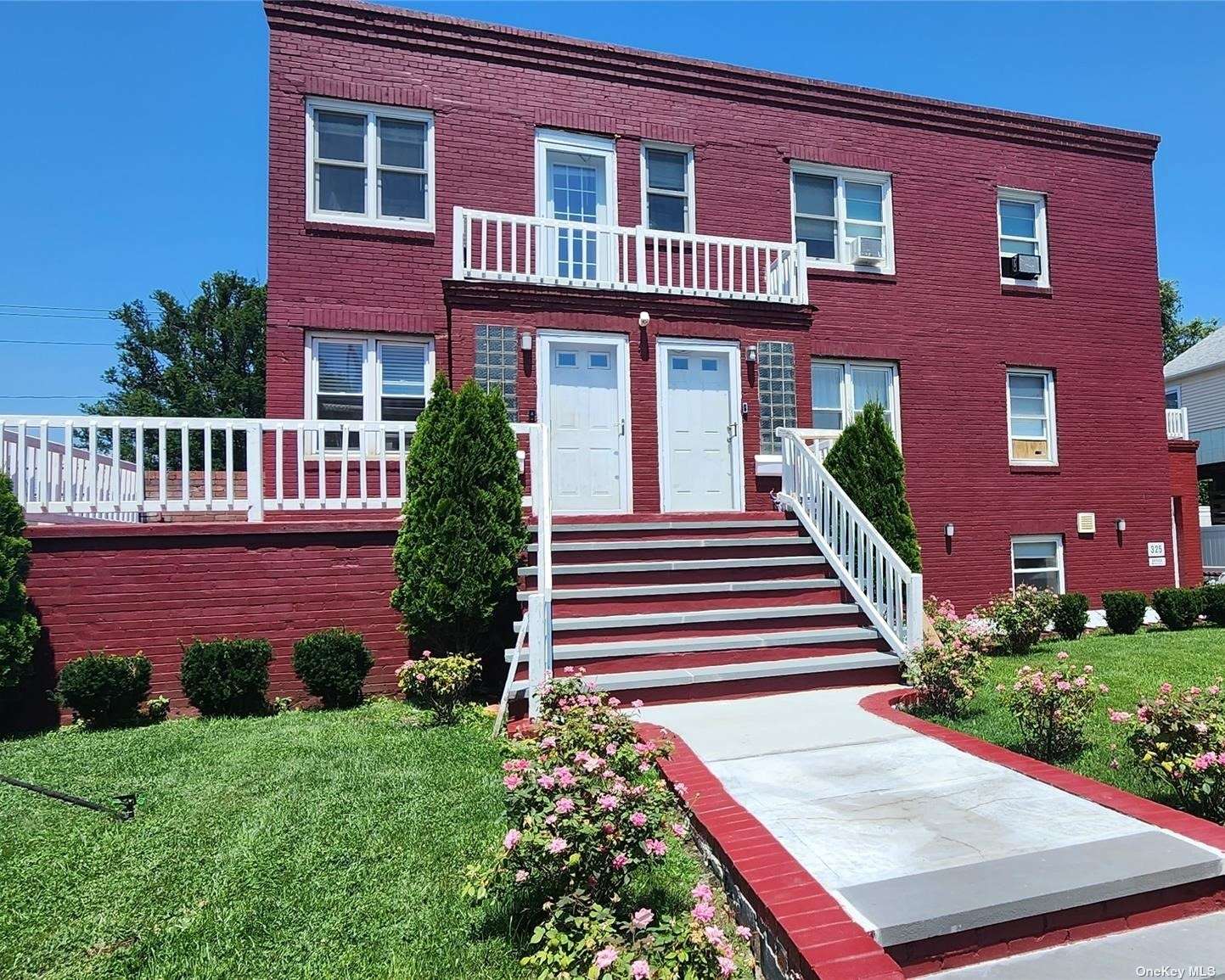 #1 photo, 325 E Park Avenue, 长岛 长滩 Long Beach , NY 11561