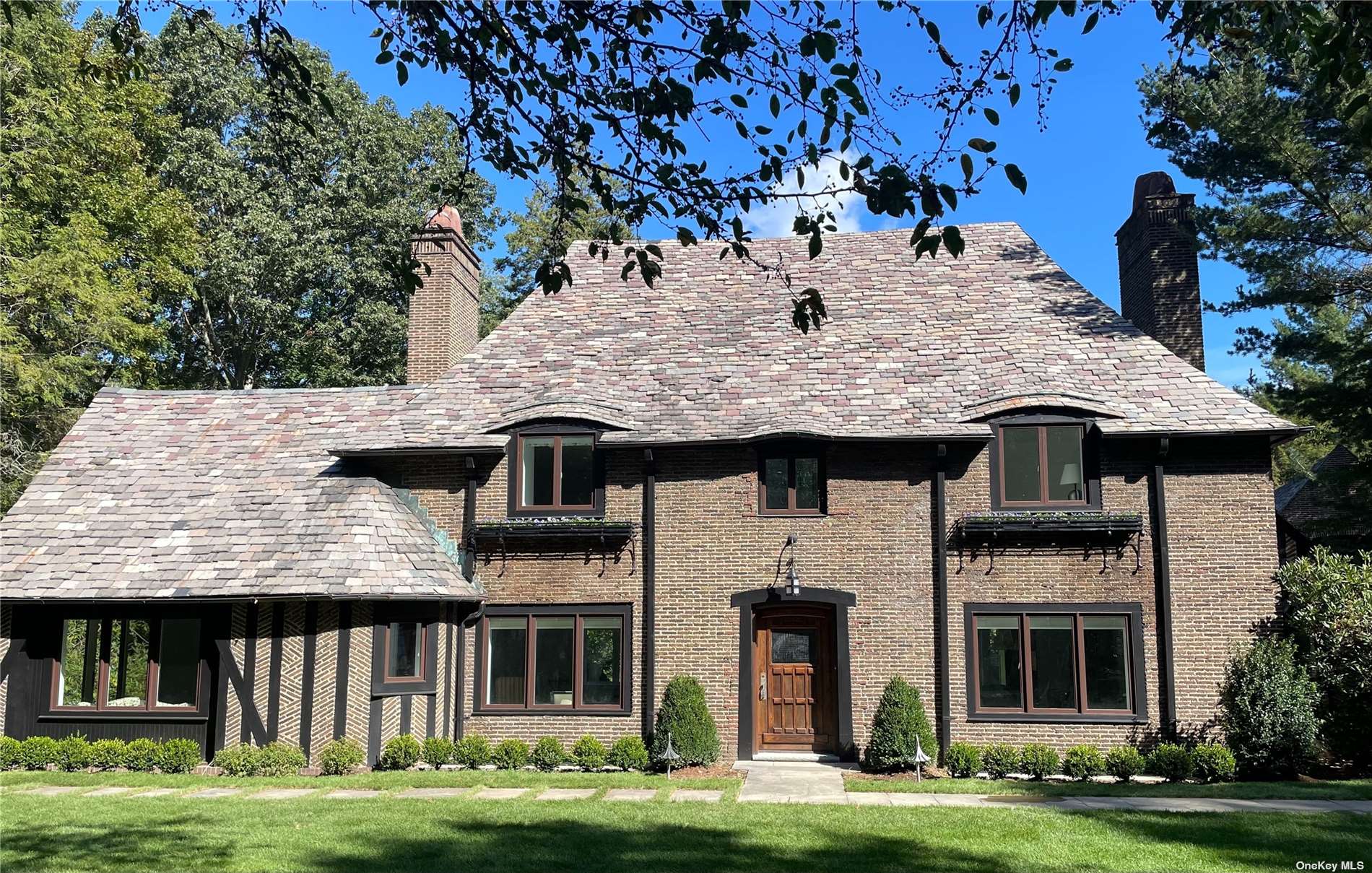 #1 photo, 8 Valley Road Road, 长岛 Locust Valley , NY 11560