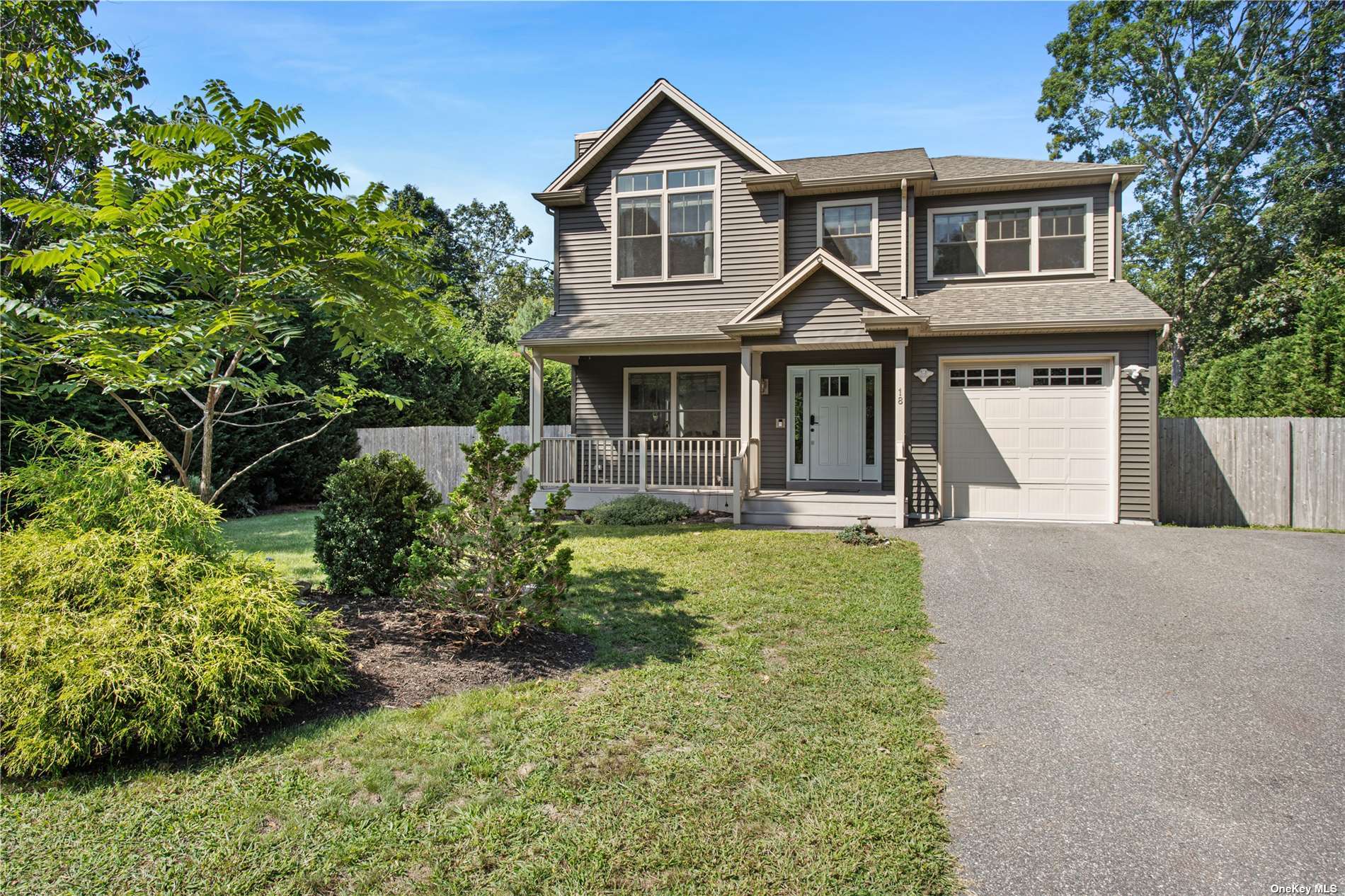 #1 photo, 18 Robertson Lane, 东长岛 汉普顿 Hampton Bays , NY 11946