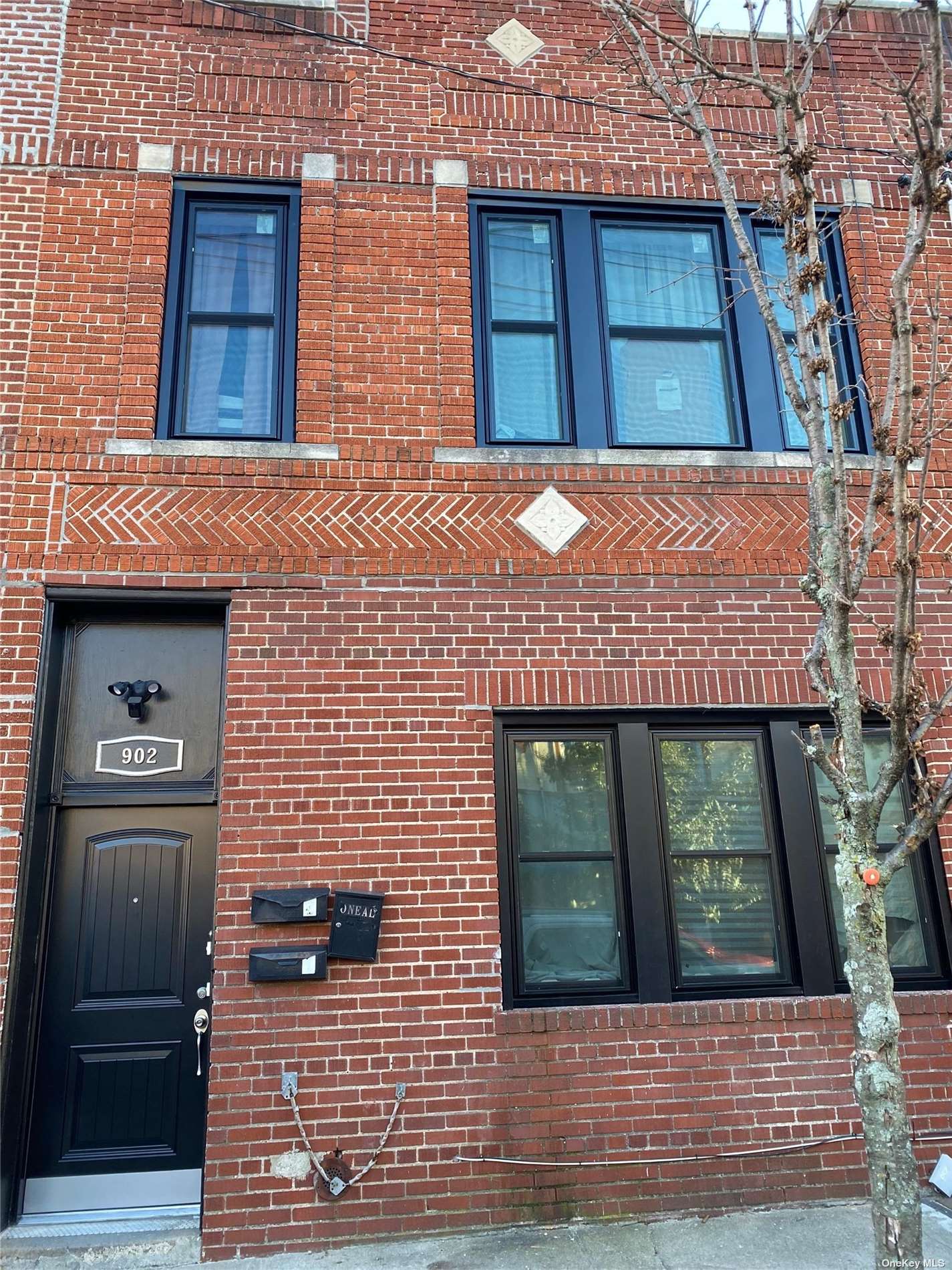 #1 photo, 902 Glenmore Avenue, 布鲁克林 Brooklyn , NY 11208