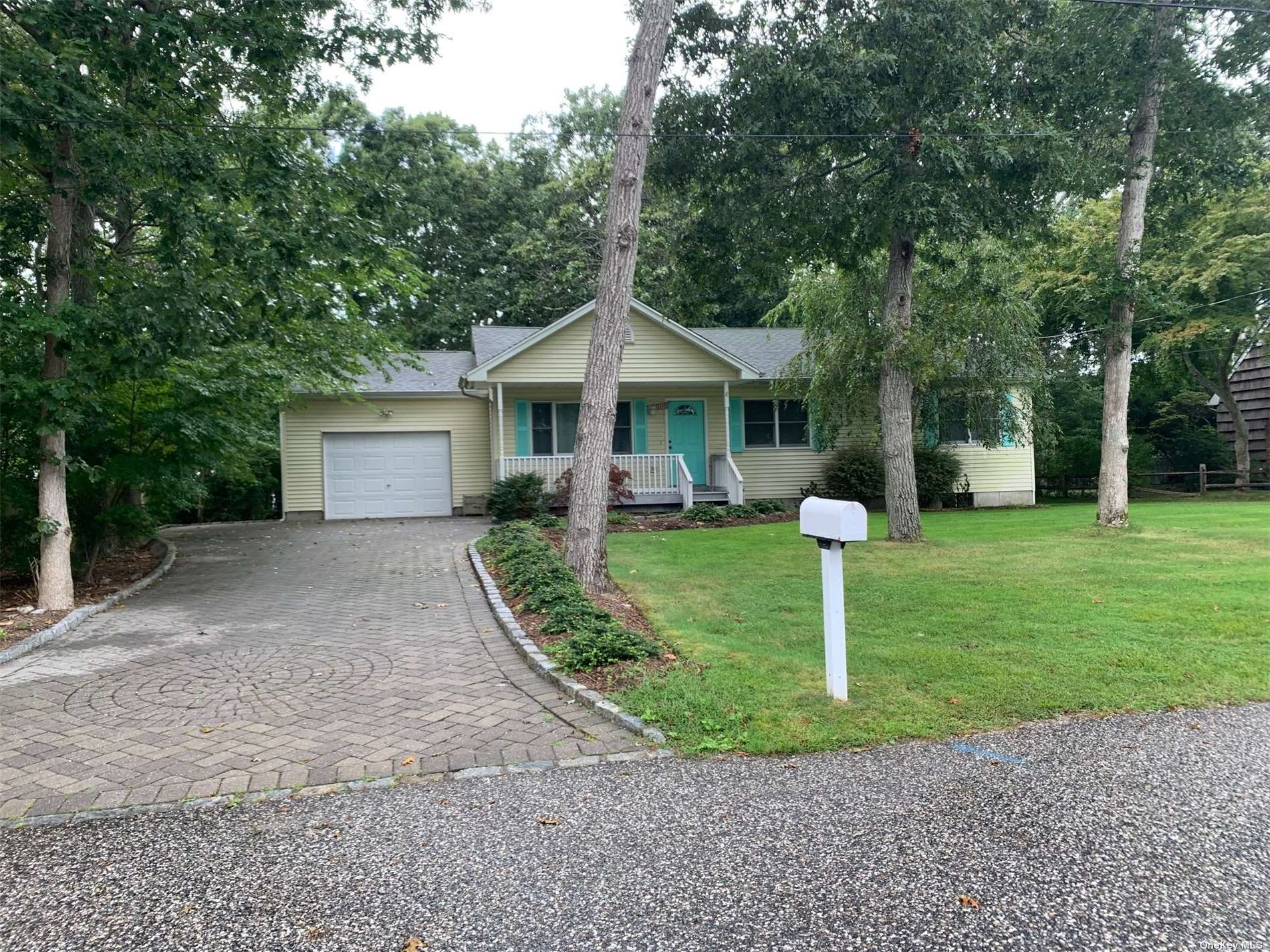 #1 photo, 8 Huckleberry Lane, Hampton Bays , NY 11946